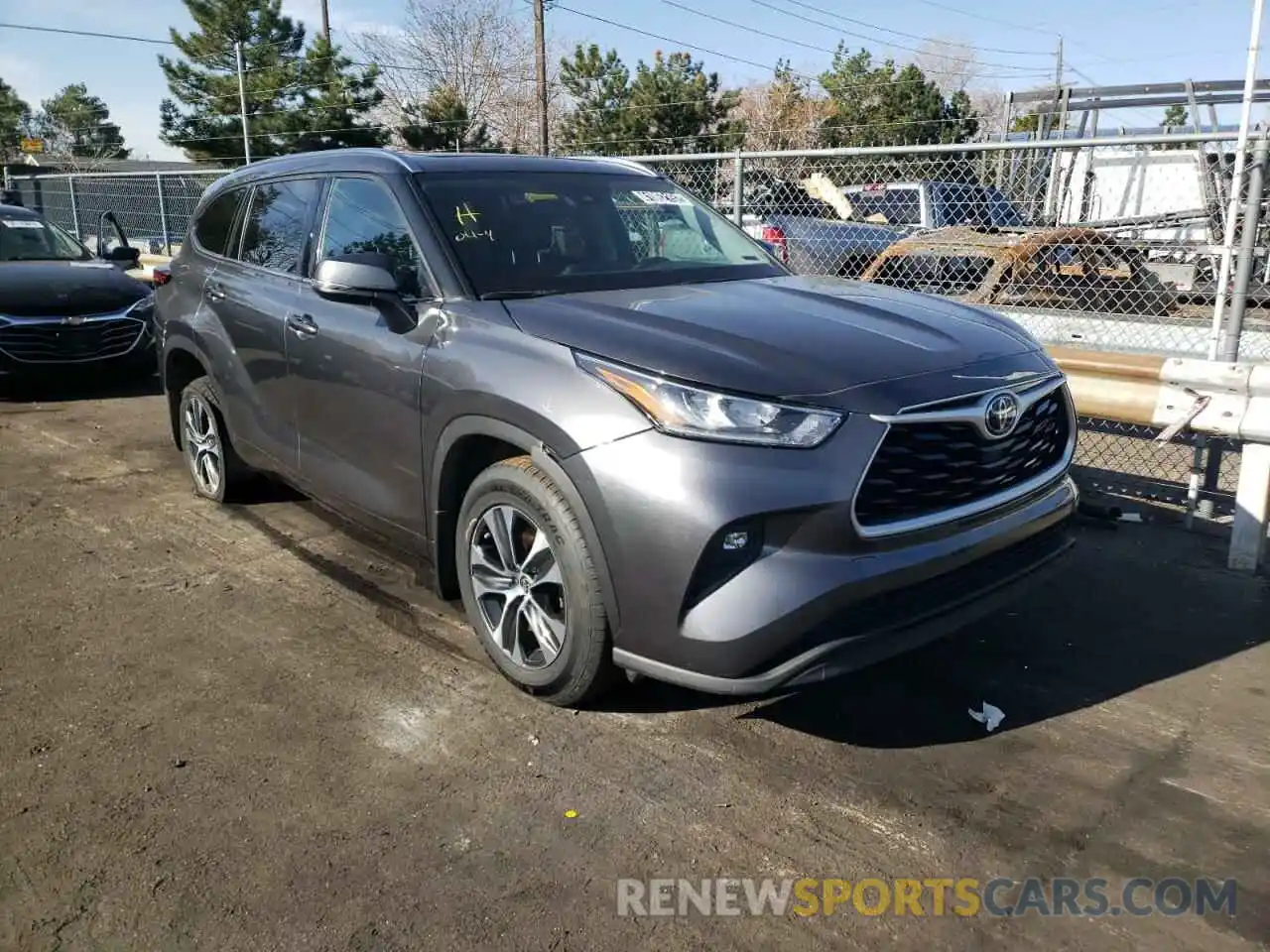 1 Photograph of a damaged car 5TDGZRBH1LS010419 TOYOTA HIGHLANDER 2020