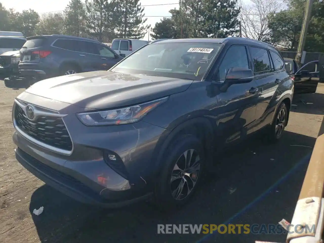 2 Photograph of a damaged car 5TDGZRBH1LS010419 TOYOTA HIGHLANDER 2020