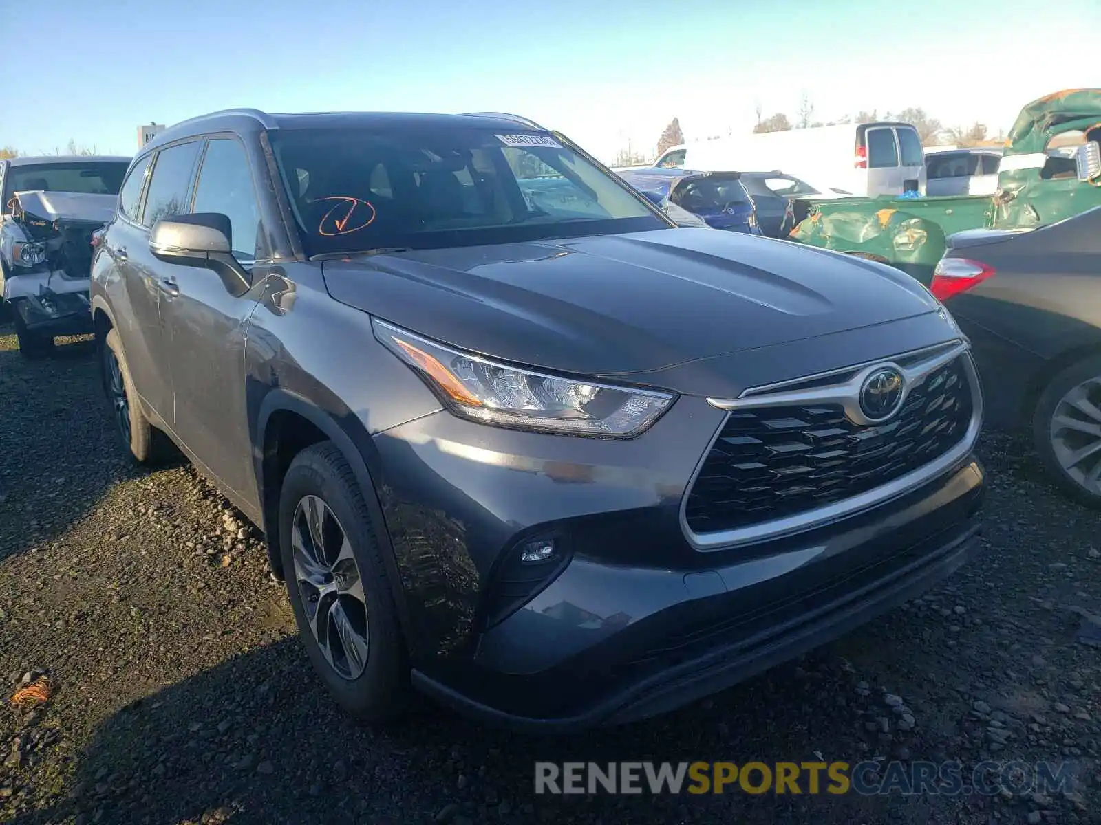 1 Photograph of a damaged car 5TDGZRBH1LS011358 TOYOTA HIGHLANDER 2020