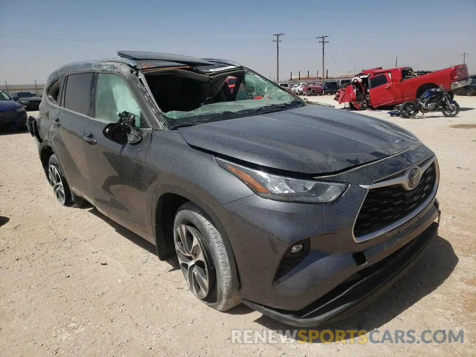 1 Photograph of a damaged car 5TDGZRBH1LS011389 TOYOTA HIGHLANDER 2020