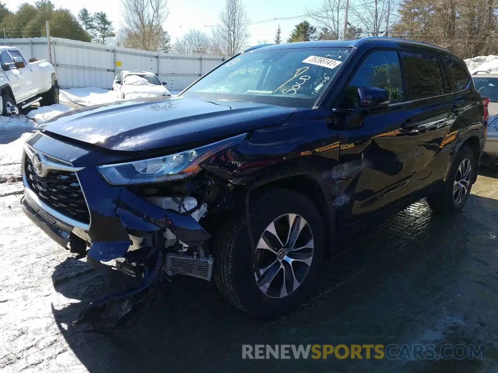 2 Photograph of a damaged car 5TDGZRBH1LS017645 TOYOTA HIGHLANDER 2020