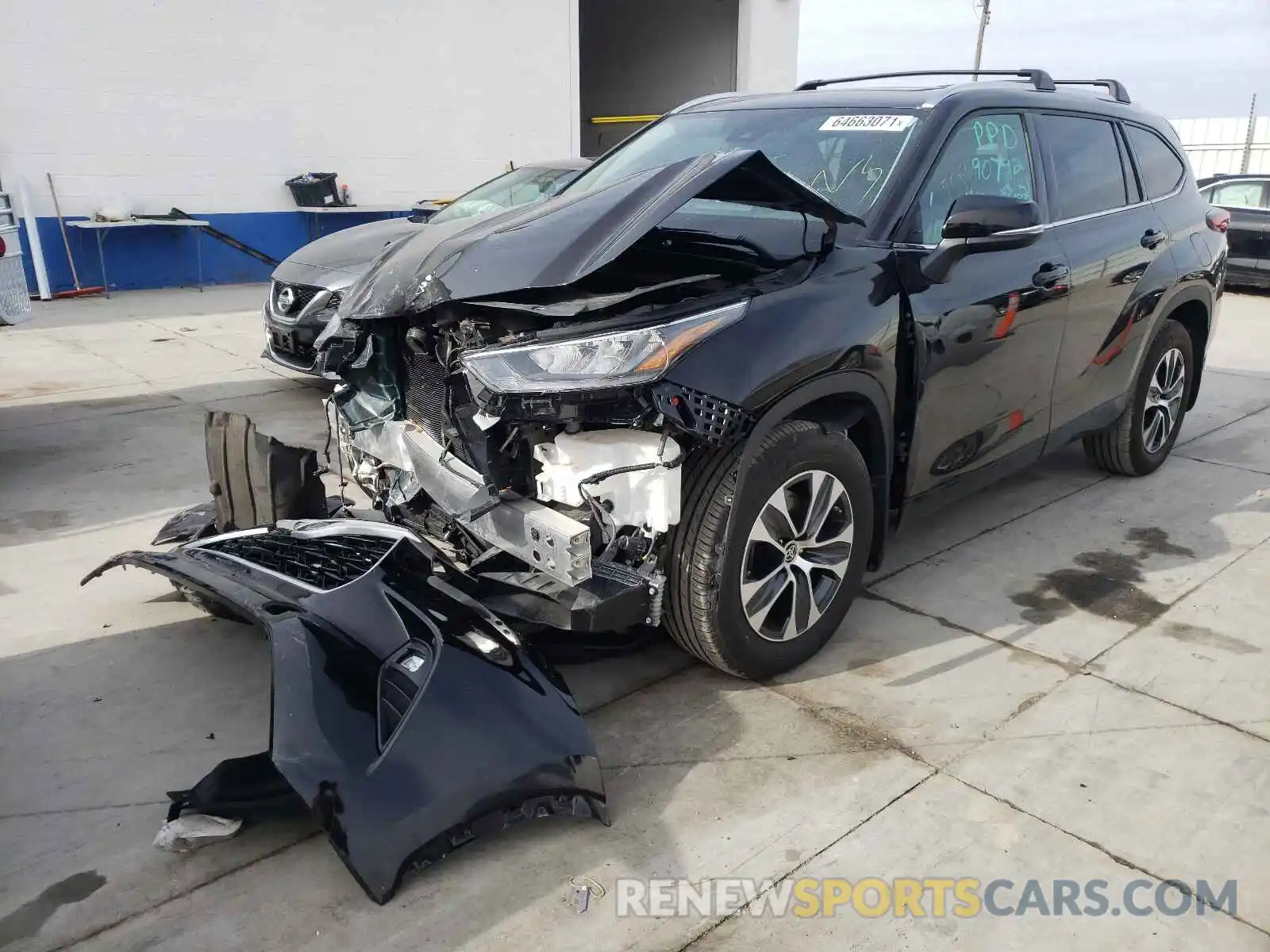 2 Photograph of a damaged car 5TDGZRBH1LS019461 TOYOTA HIGHLANDER 2020