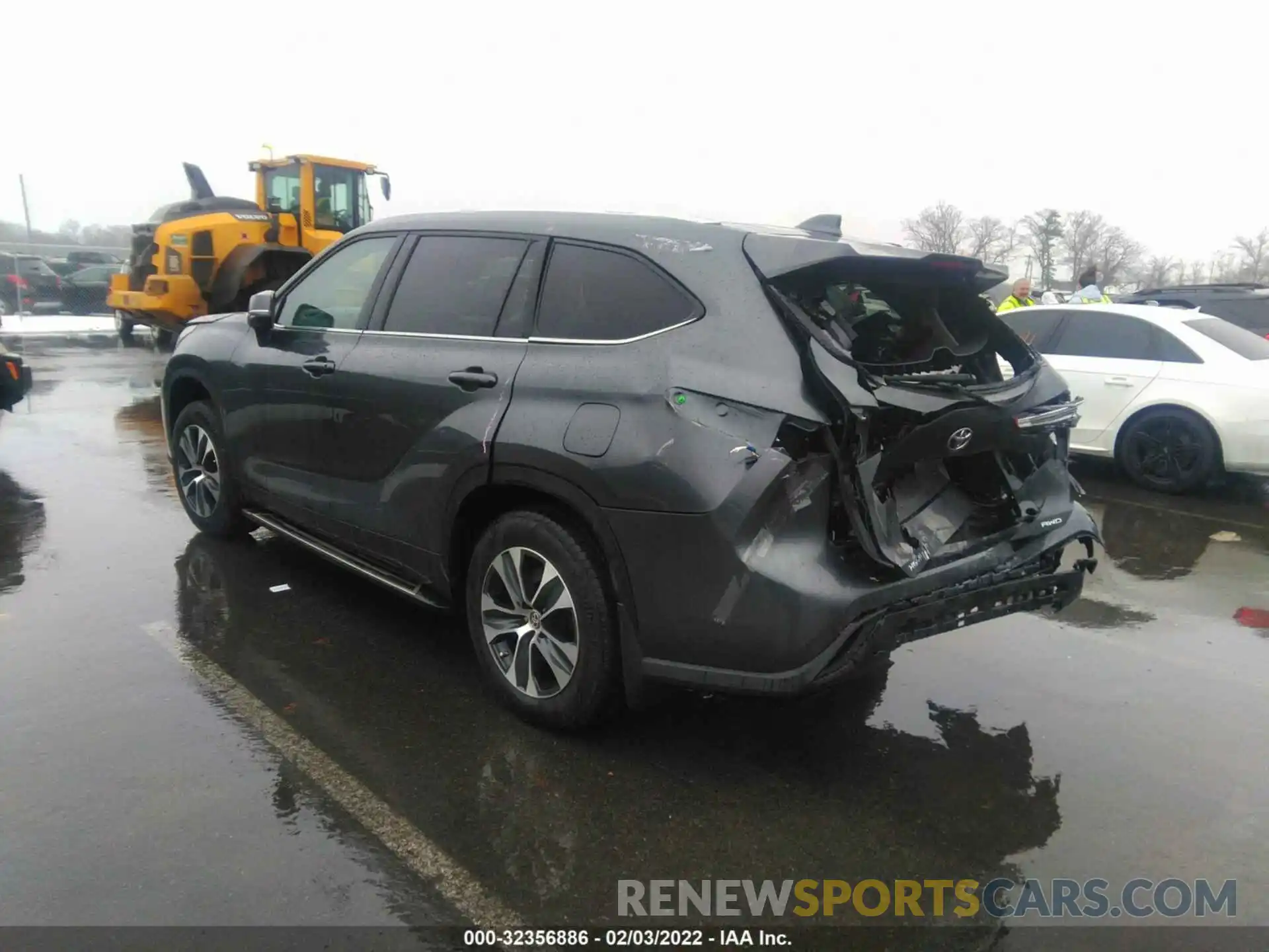 3 Photograph of a damaged car 5TDGZRBH1LS028984 TOYOTA HIGHLANDER 2020