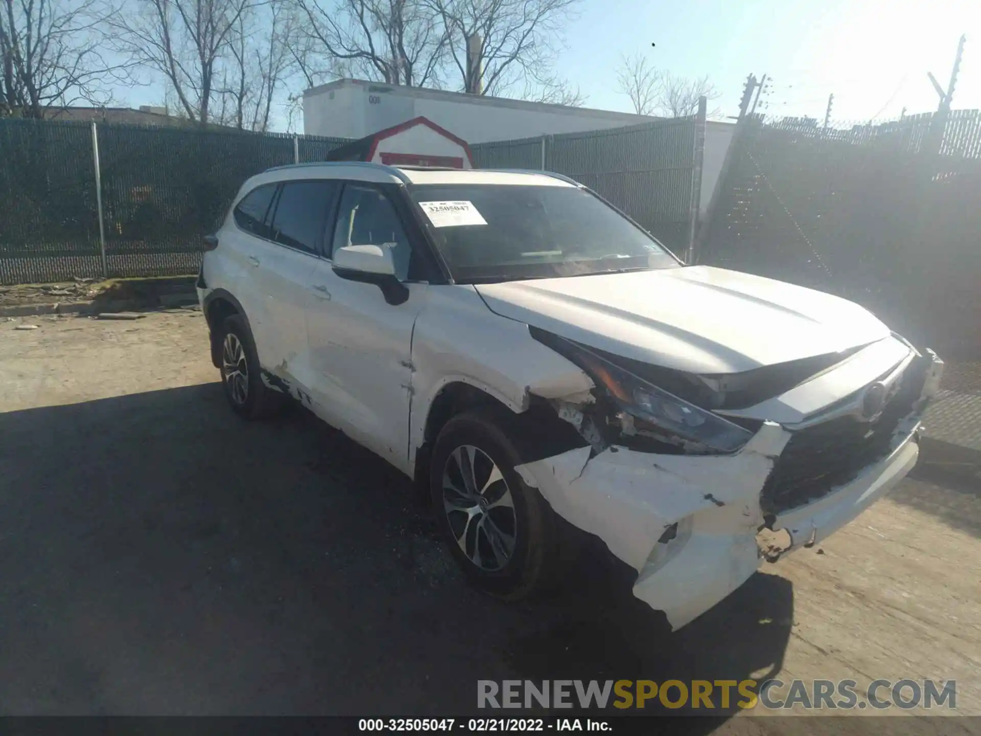 1 Photograph of a damaged car 5TDGZRBH1LS048345 TOYOTA HIGHLANDER 2020