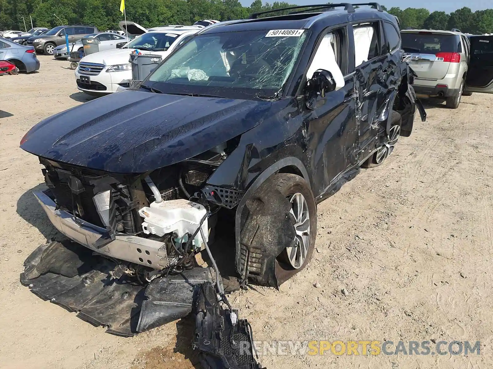 2 Фотография поврежденного автомобиля 5TDGZRBH1LS502979 TOYOTA HIGHLANDER 2020