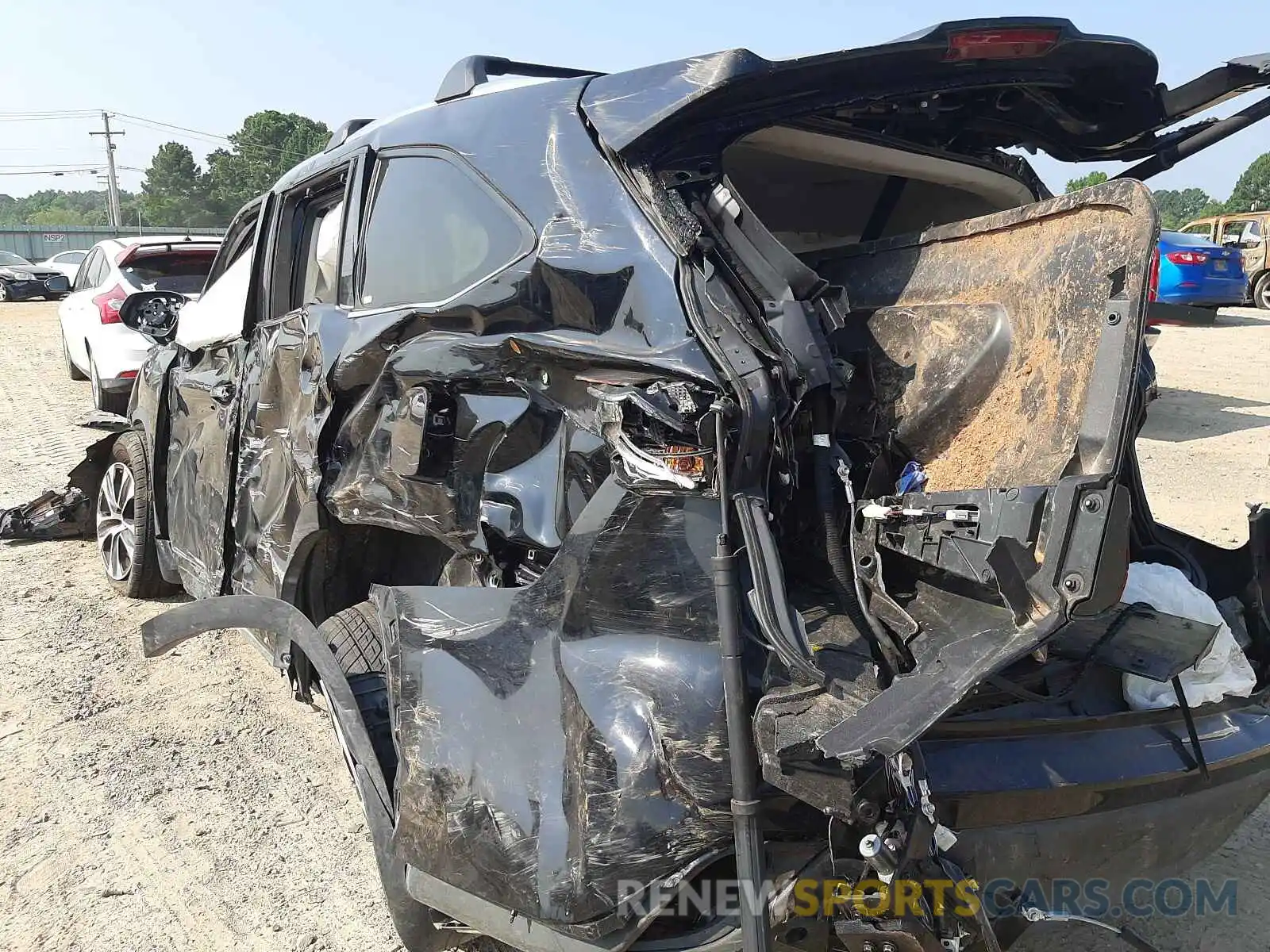 3 Photograph of a damaged car 5TDGZRBH1LS502979 TOYOTA HIGHLANDER 2020