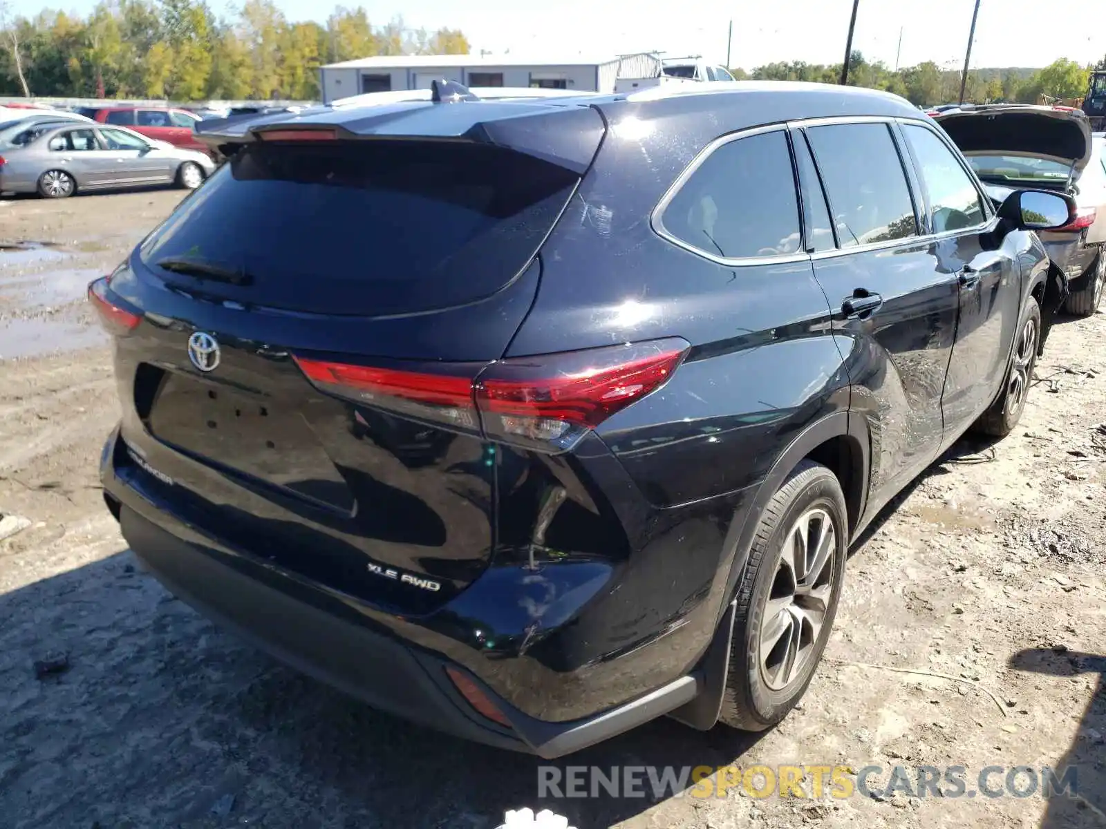 4 Photograph of a damaged car 5TDGZRBH1LS508152 TOYOTA HIGHLANDER 2020