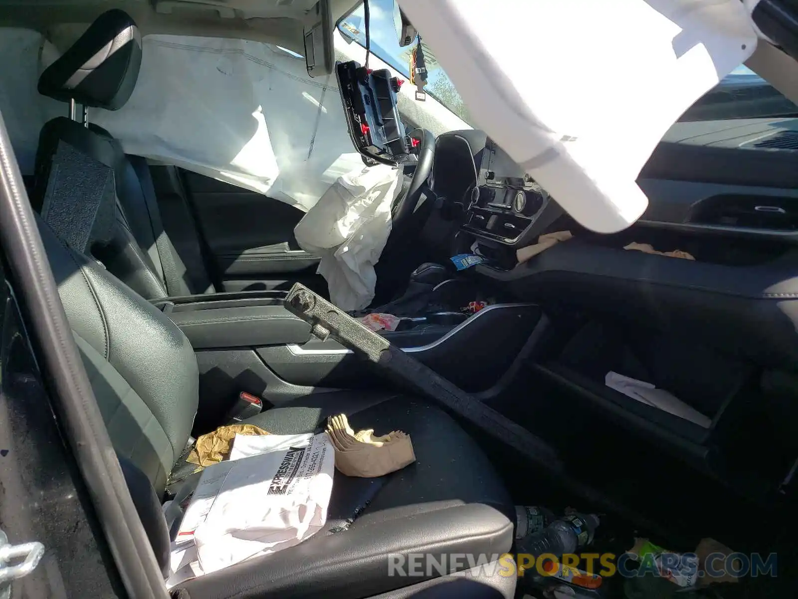 5 Photograph of a damaged car 5TDGZRBH1LS508152 TOYOTA HIGHLANDER 2020