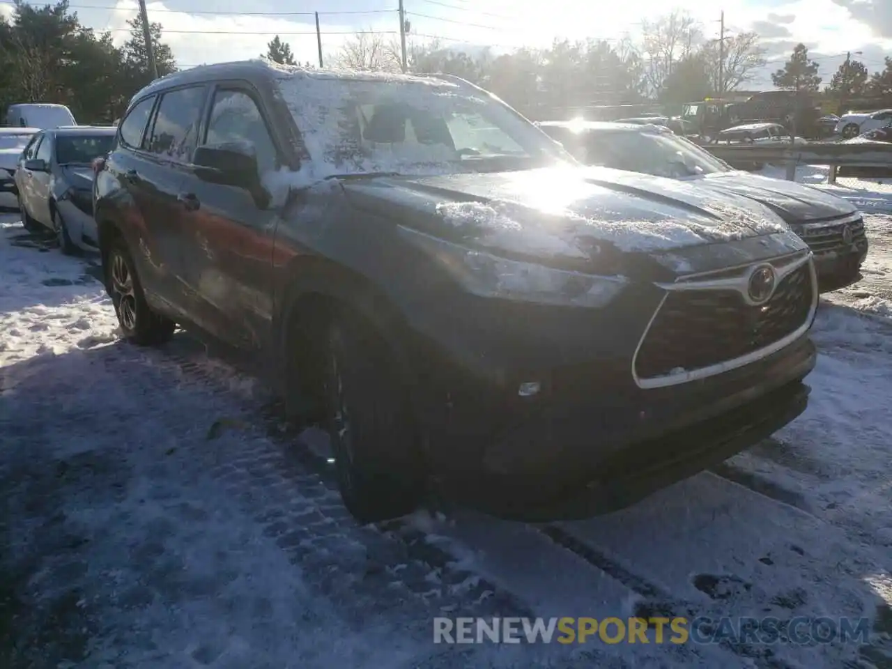 1 Photograph of a damaged car 5TDGZRBH1LS509463 TOYOTA HIGHLANDER 2020