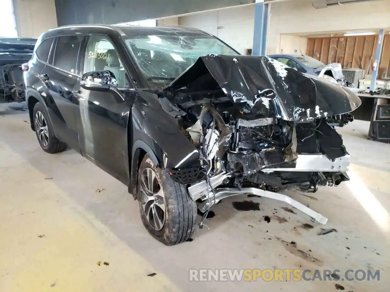 1 Photograph of a damaged car 5TDGZRBH1LS517059 TOYOTA HIGHLANDER 2020