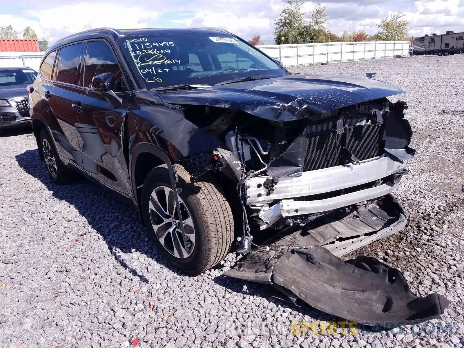 1 Photograph of a damaged car 5TDGZRBH2LS004614 TOYOTA HIGHLANDER 2020