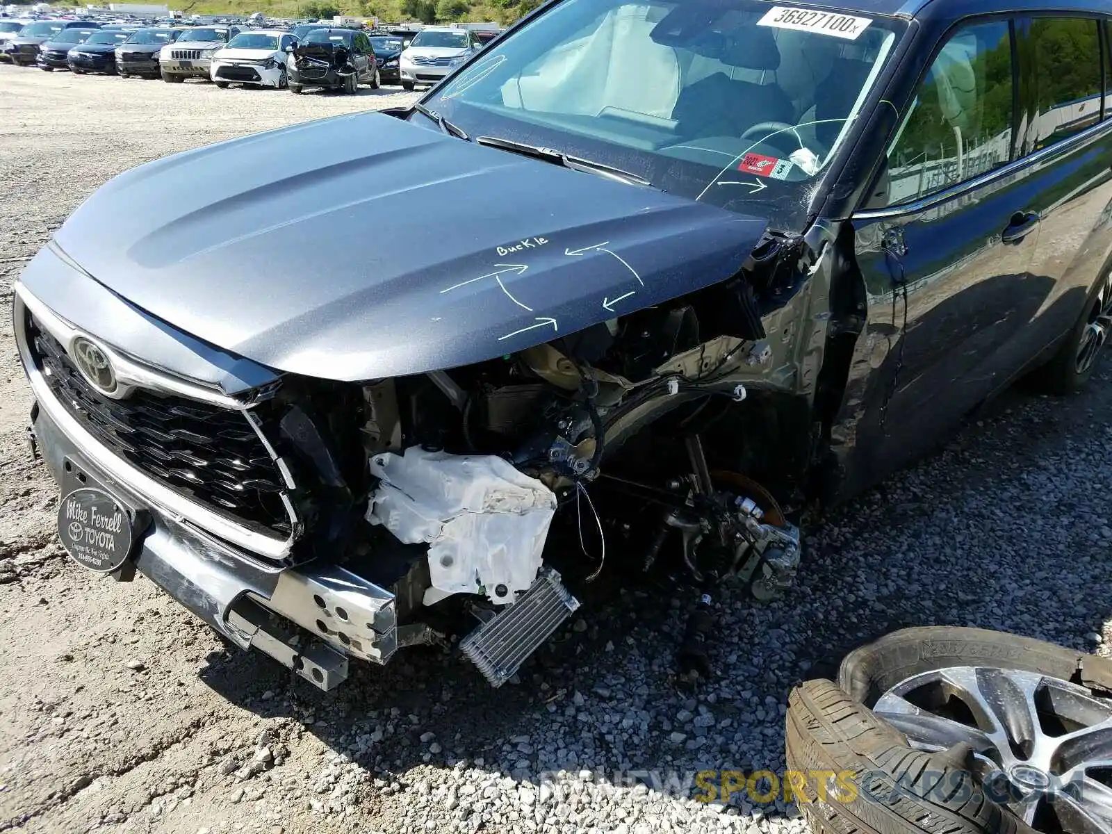 9 Фотография поврежденного автомобиля 5TDGZRBH2LS016522 TOYOTA HIGHLANDER 2020
