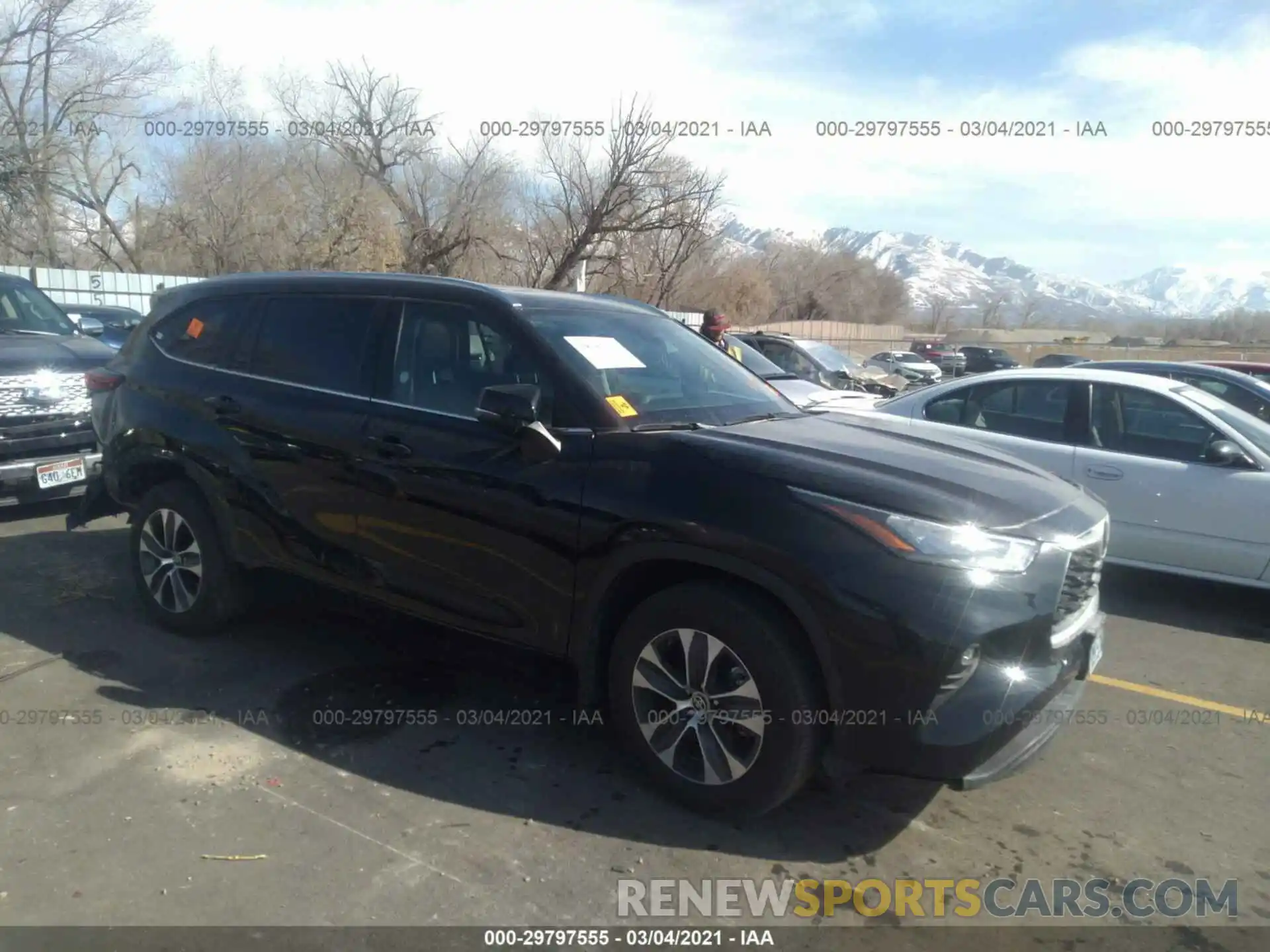 1 Photograph of a damaged car 5TDGZRBH2LS504336 TOYOTA HIGHLANDER 2020