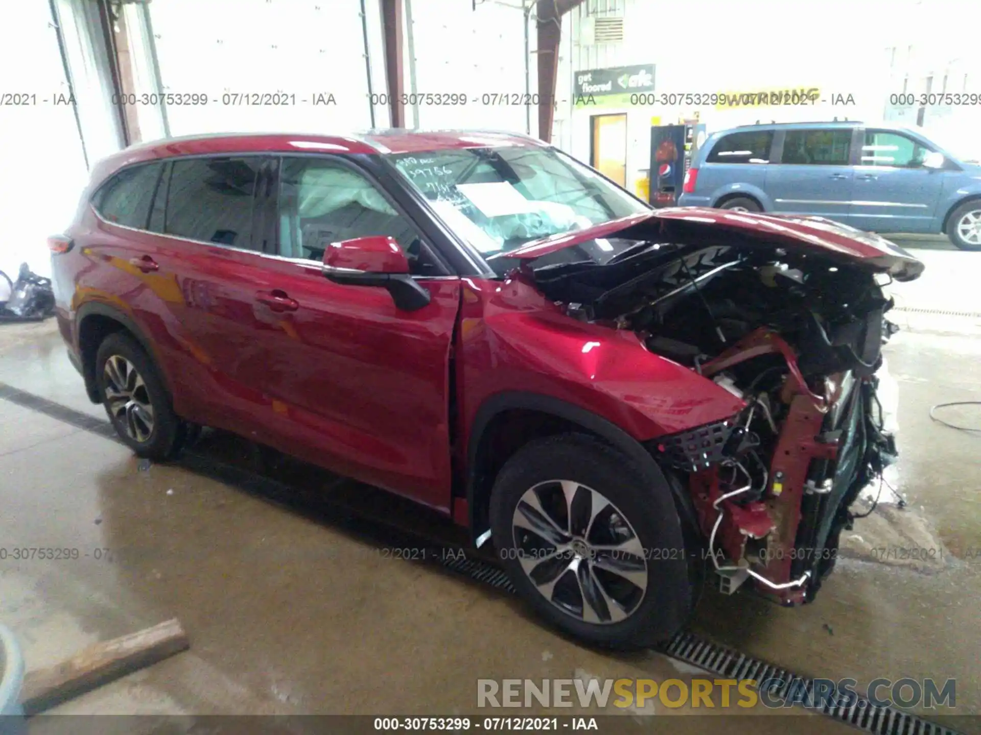 1 Photograph of a damaged car 5TDGZRBH2LS504854 TOYOTA HIGHLANDER 2020