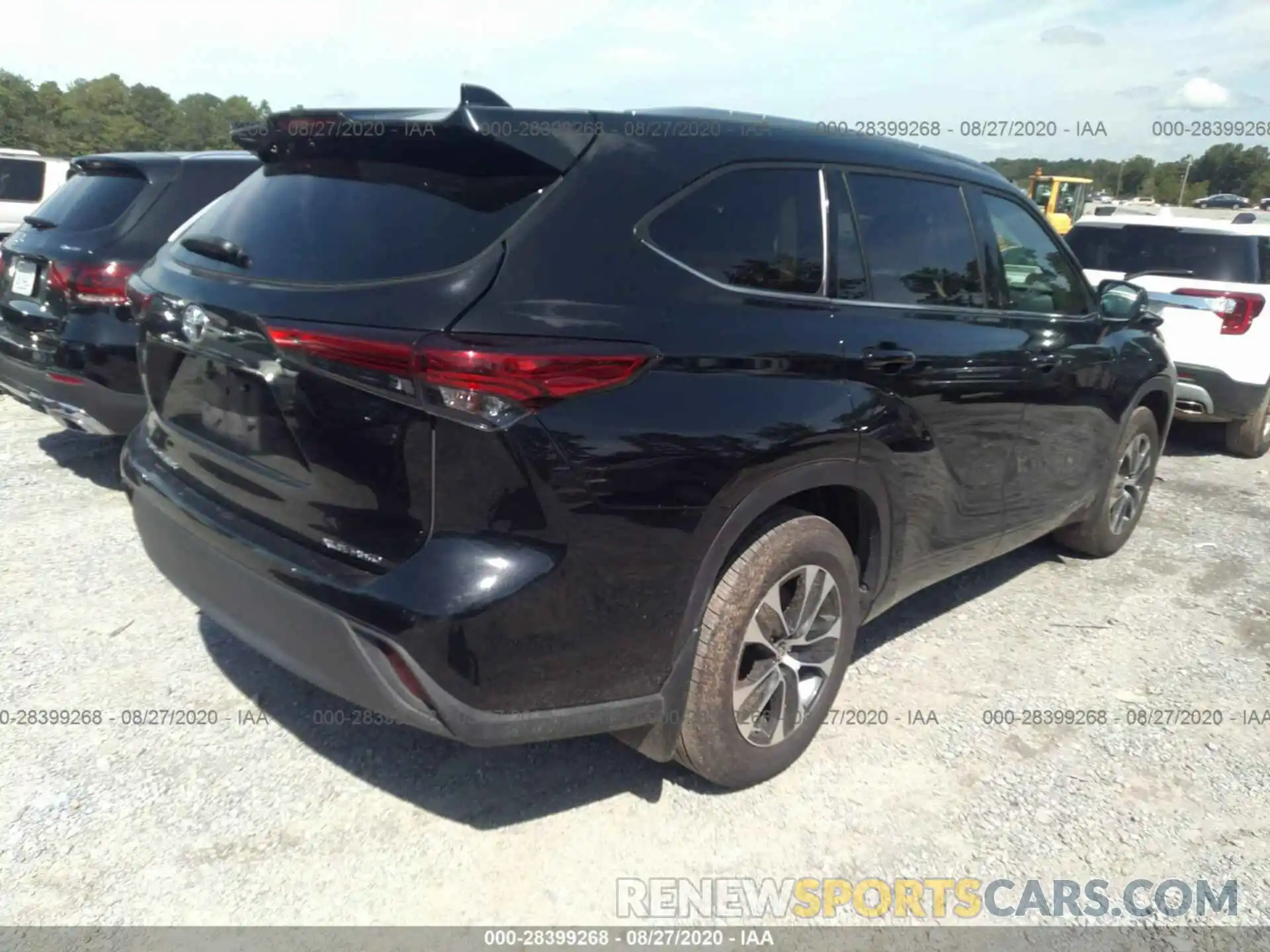 4 Photograph of a damaged car 5TDGZRBH2LS506961 TOYOTA HIGHLANDER 2020