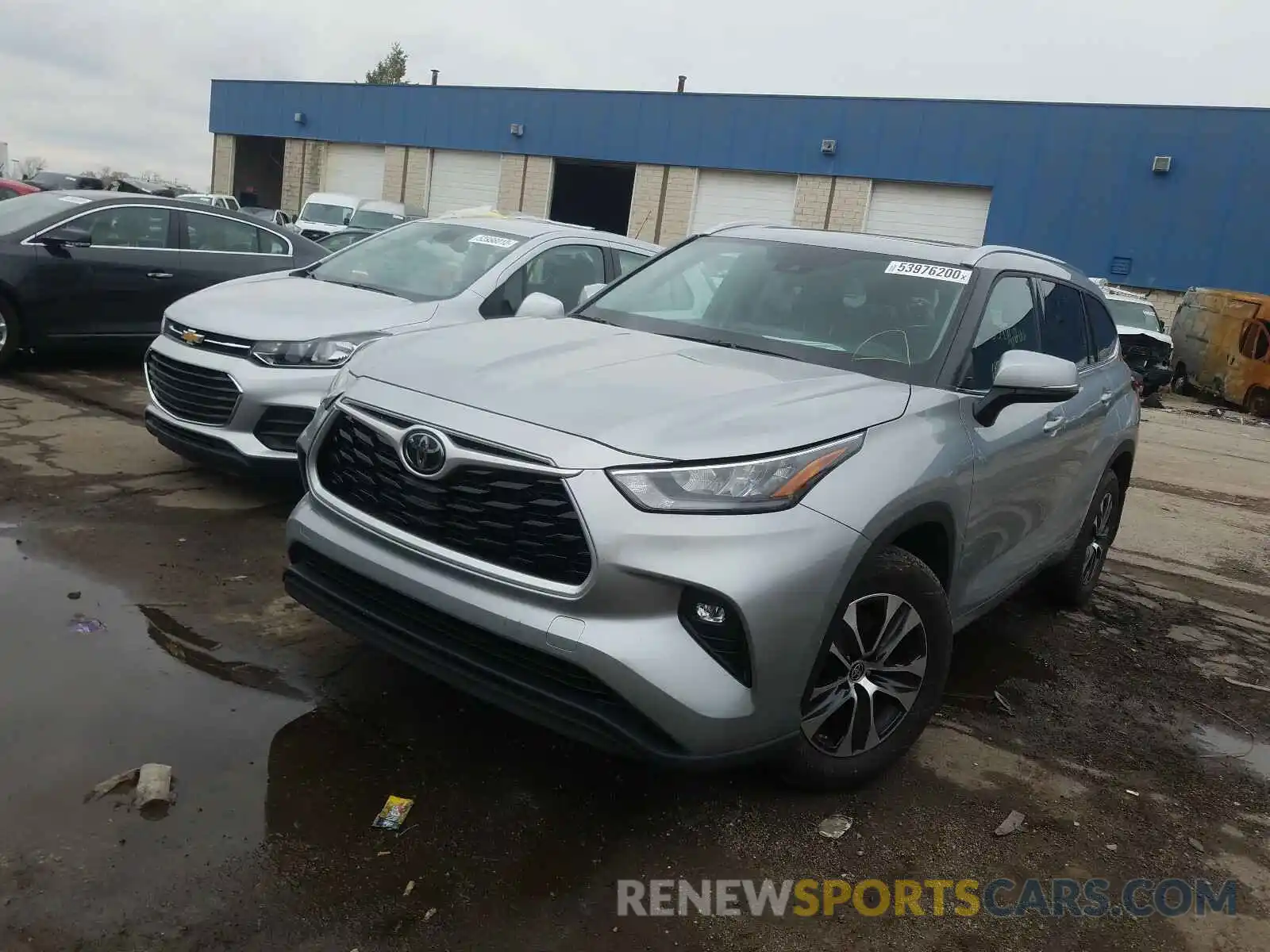 2 Photograph of a damaged car 5TDGZRBH2LS507897 TOYOTA HIGHLANDER 2020