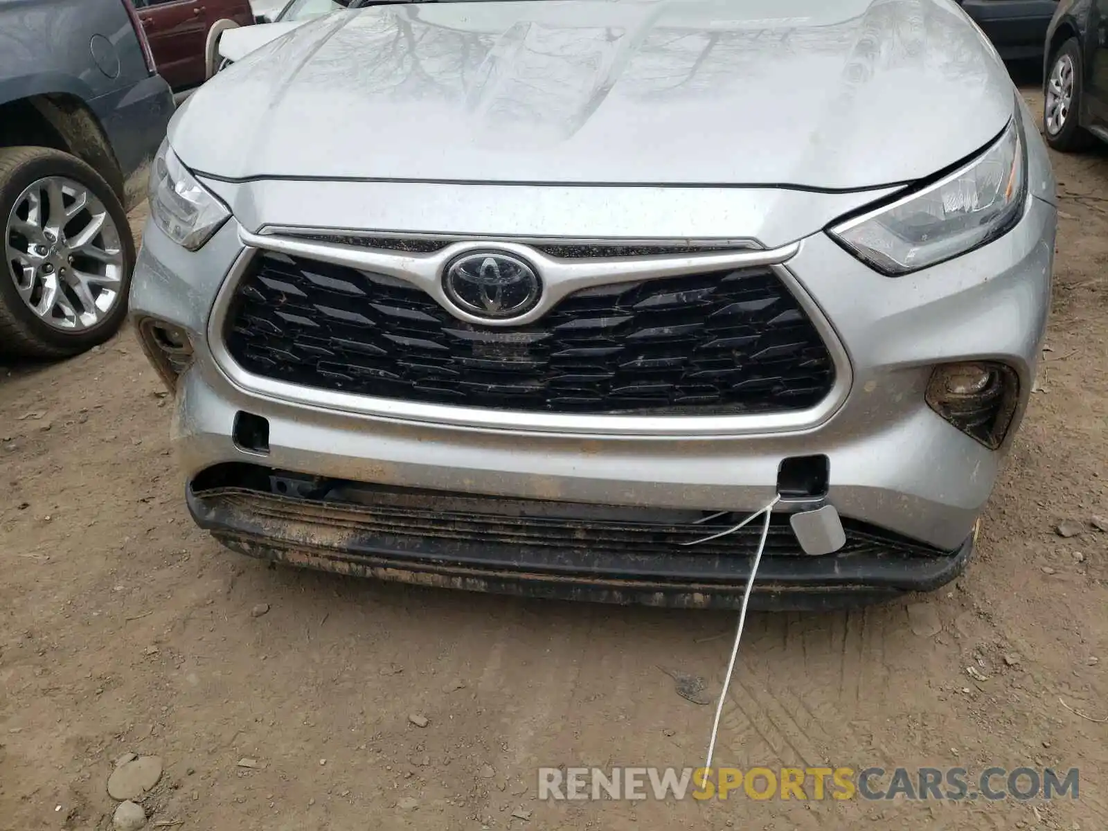 9 Photograph of a damaged car 5TDGZRBH2LS509827 TOYOTA HIGHLANDER 2020