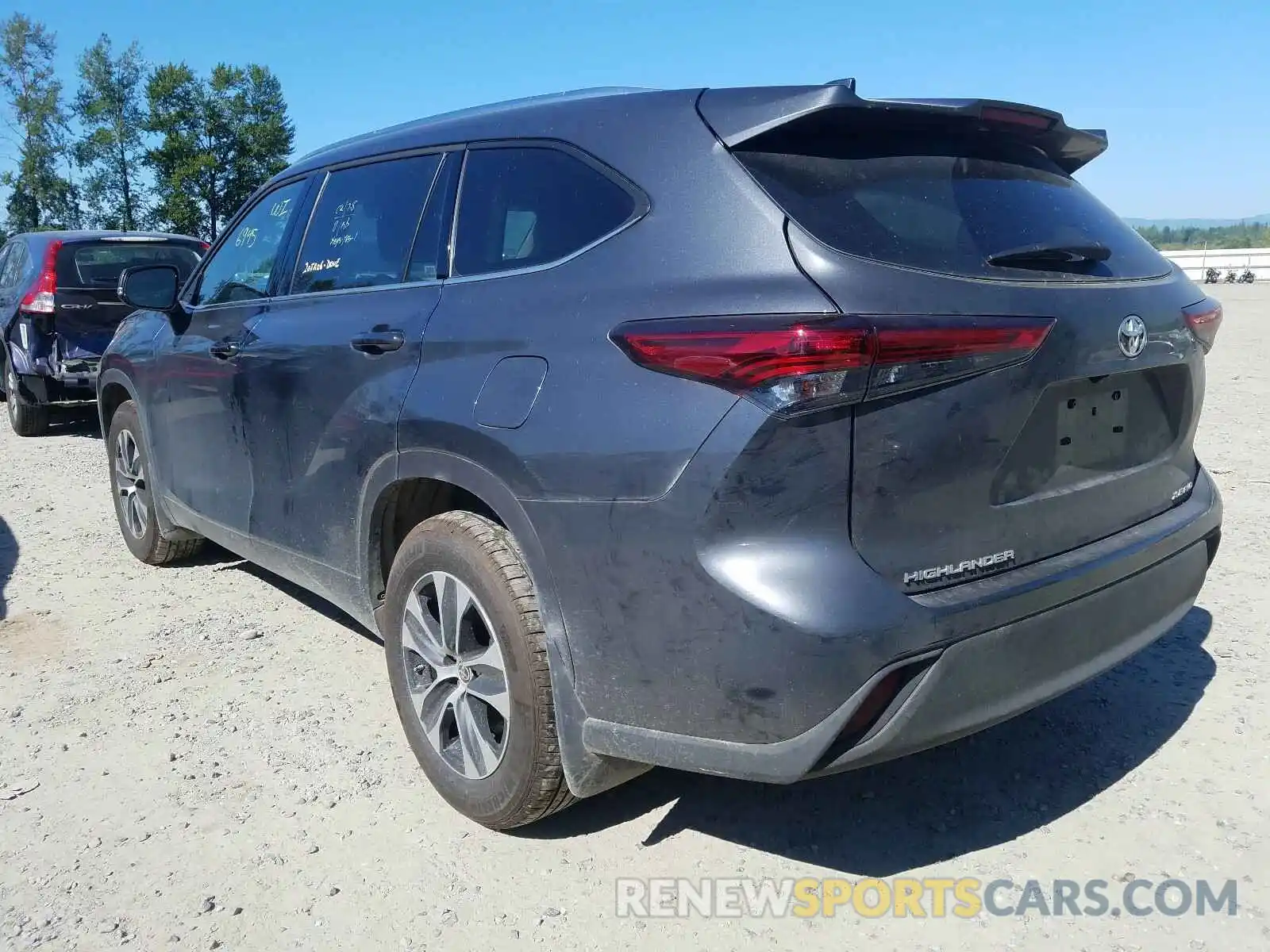 3 Photograph of a damaged car 5TDGZRBH3LS009174 TOYOTA HIGHLANDER 2020