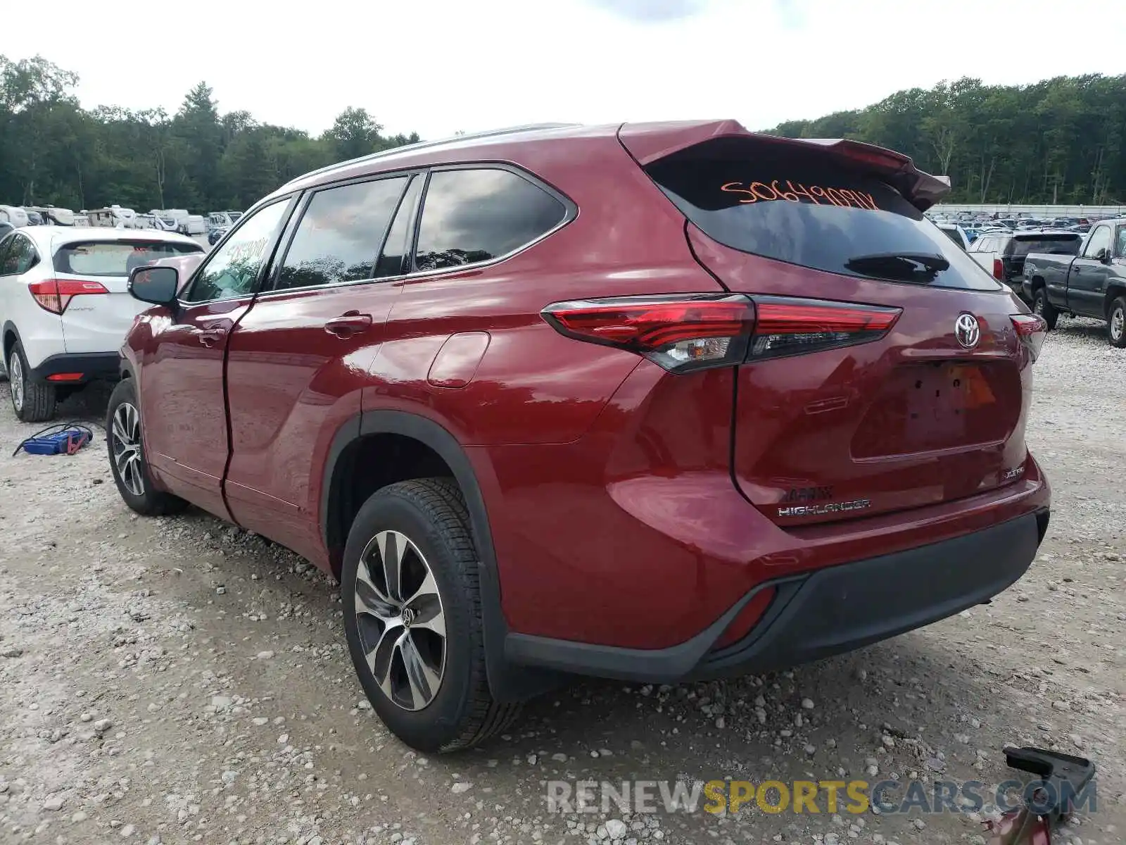 3 Photograph of a damaged car 5TDGZRBH4LS003321 TOYOTA HIGHLANDER 2020