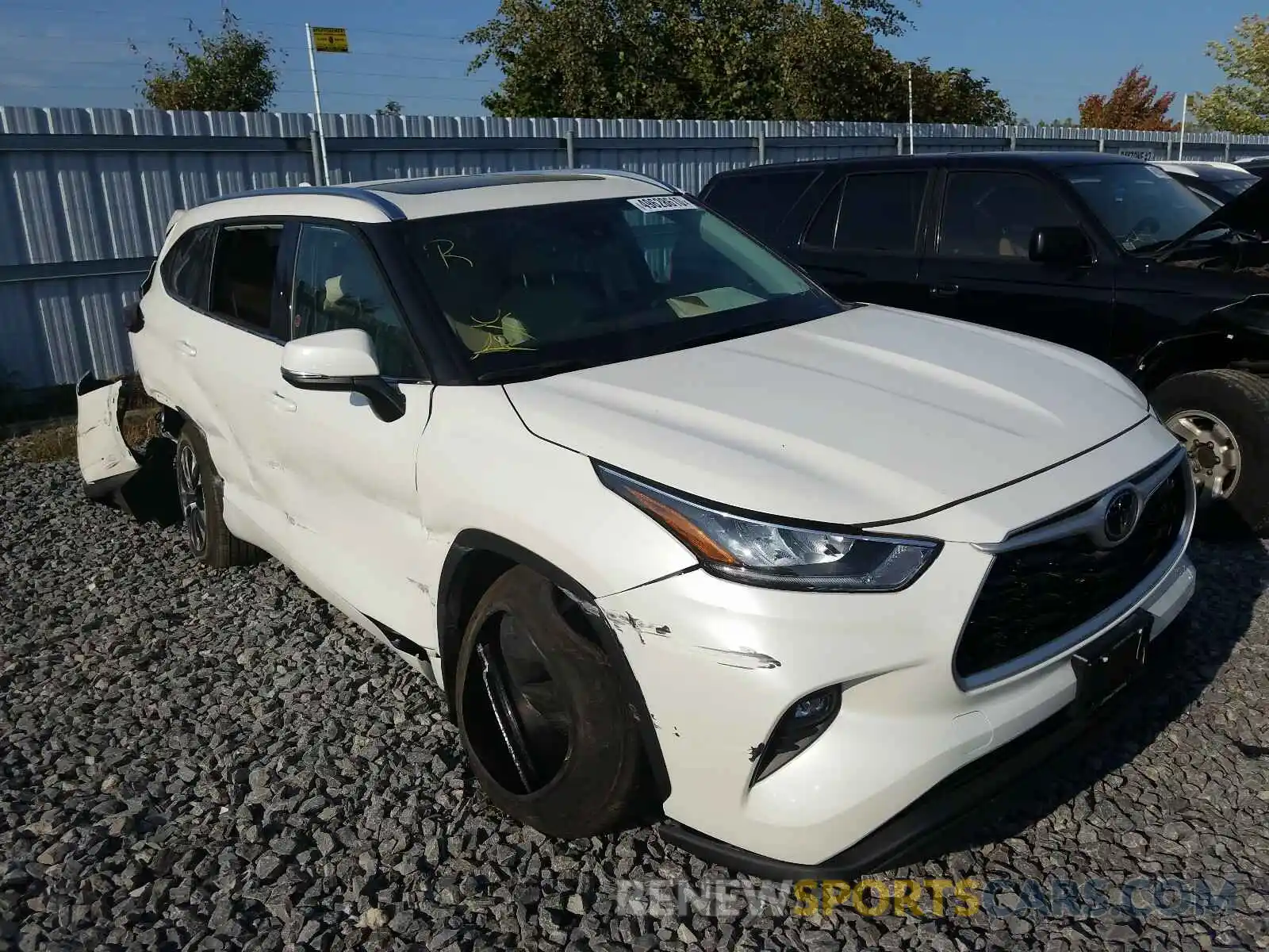 1 Photograph of a damaged car 5TDGZRBH4LS003576 TOYOTA HIGHLANDER 2020