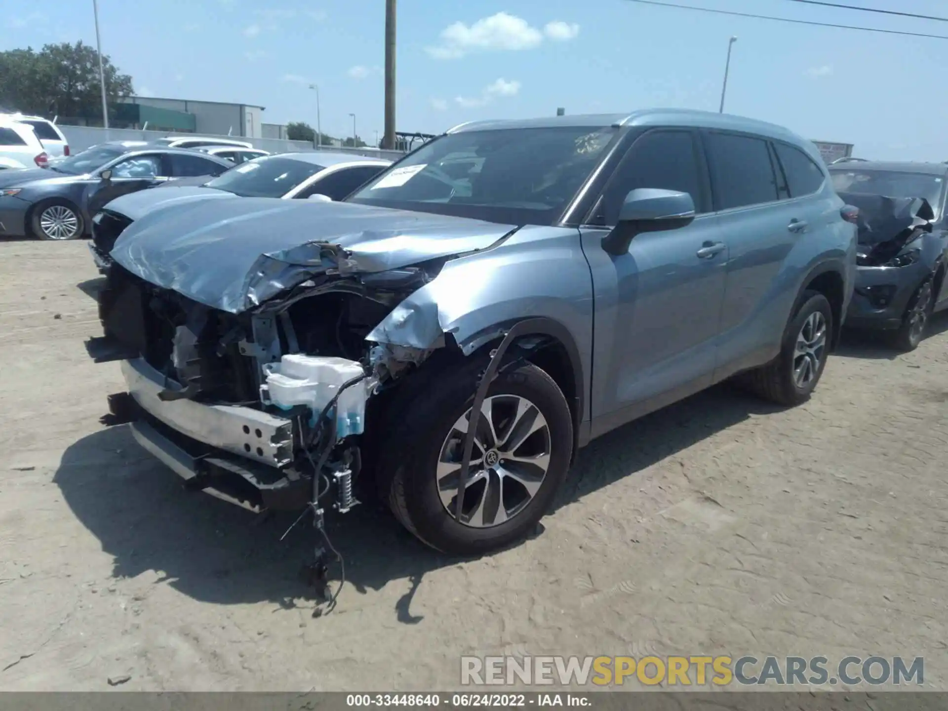 2 Photograph of a damaged car 5TDGZRBH4LS040496 TOYOTA HIGHLANDER 2020