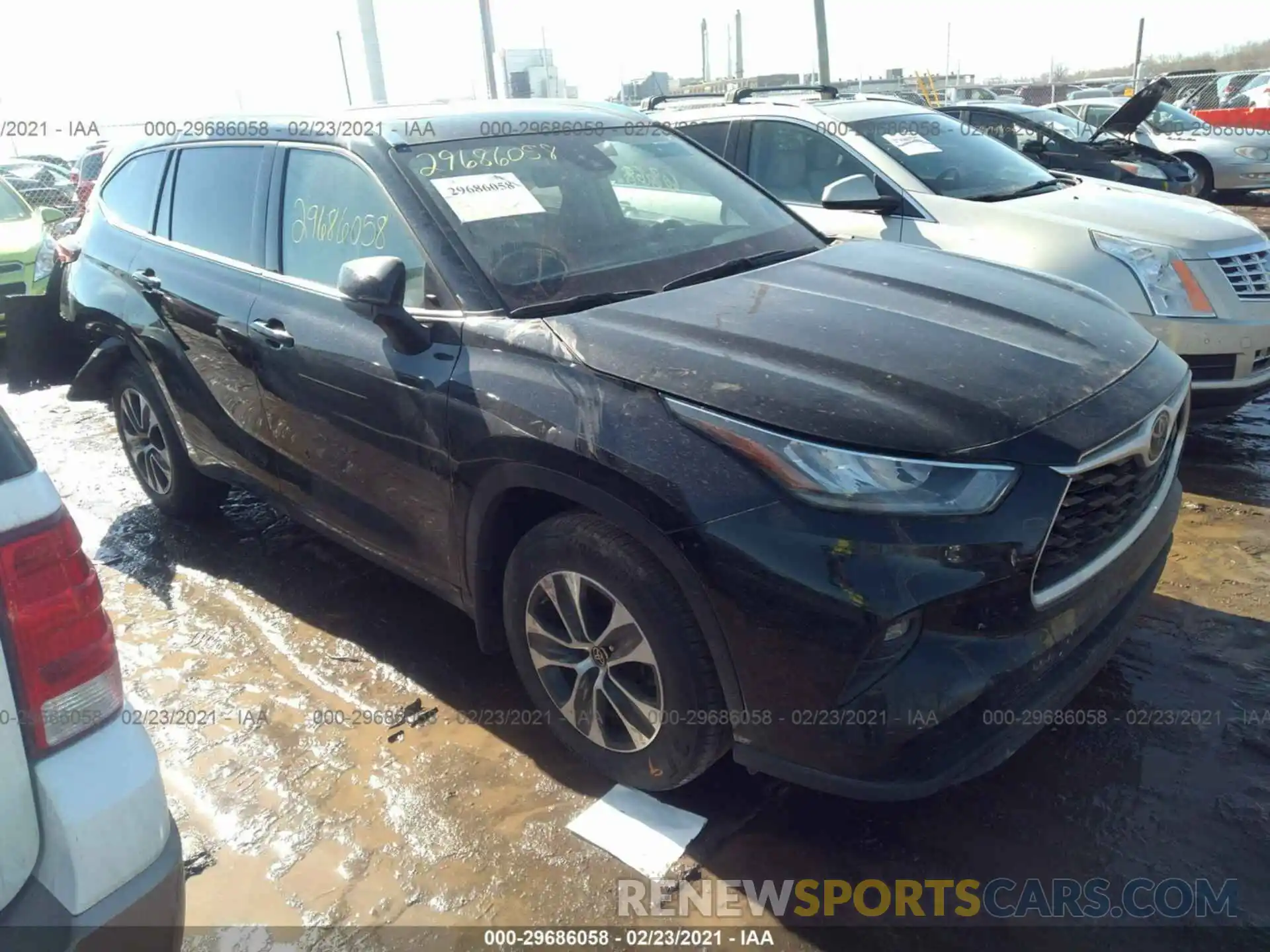 1 Photograph of a damaged car 5TDGZRBH5LS000282 TOYOTA HIGHLANDER 2020