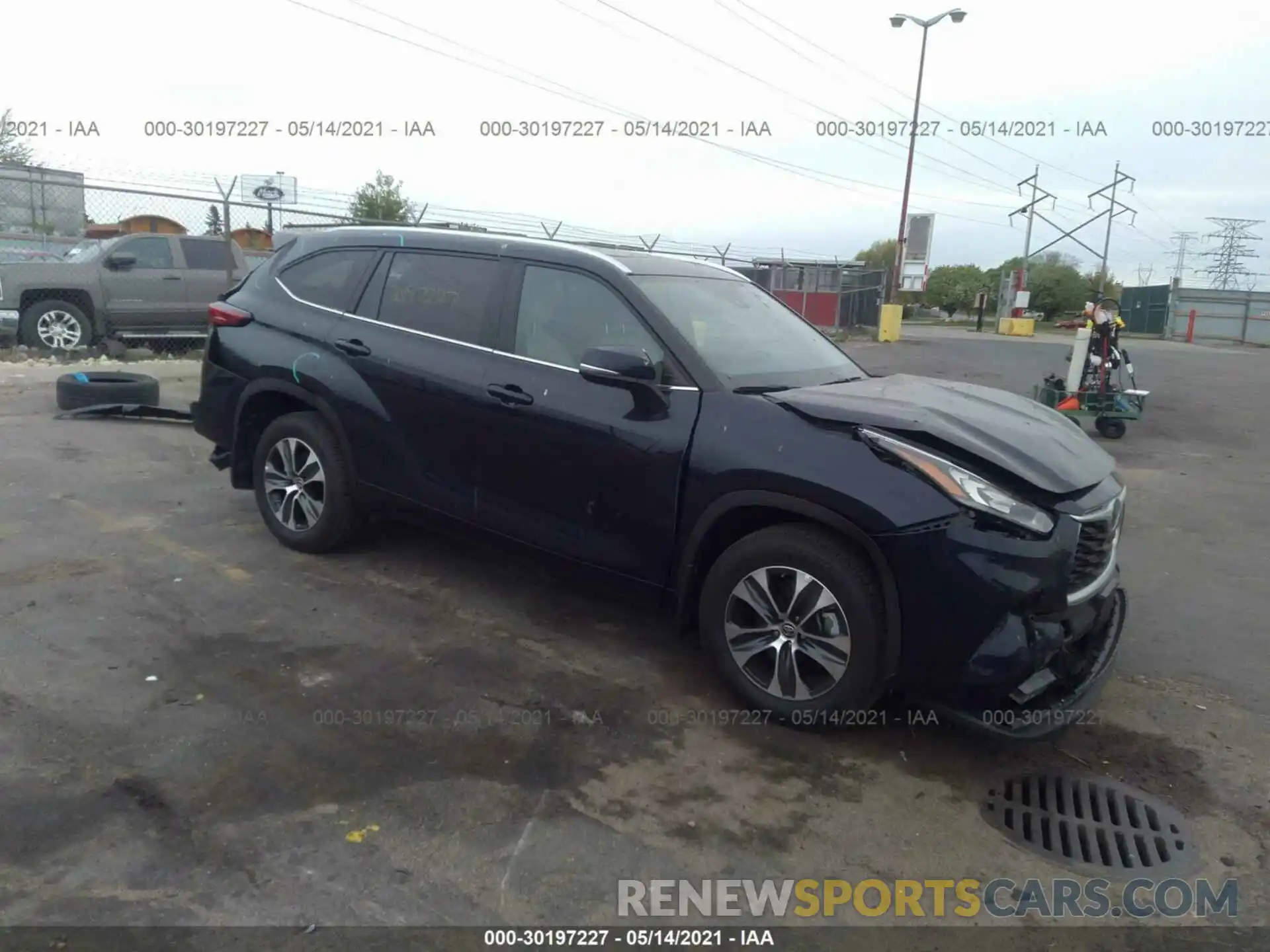 1 Photograph of a damaged car 5TDGZRBH5LS022363 TOYOTA HIGHLANDER 2020