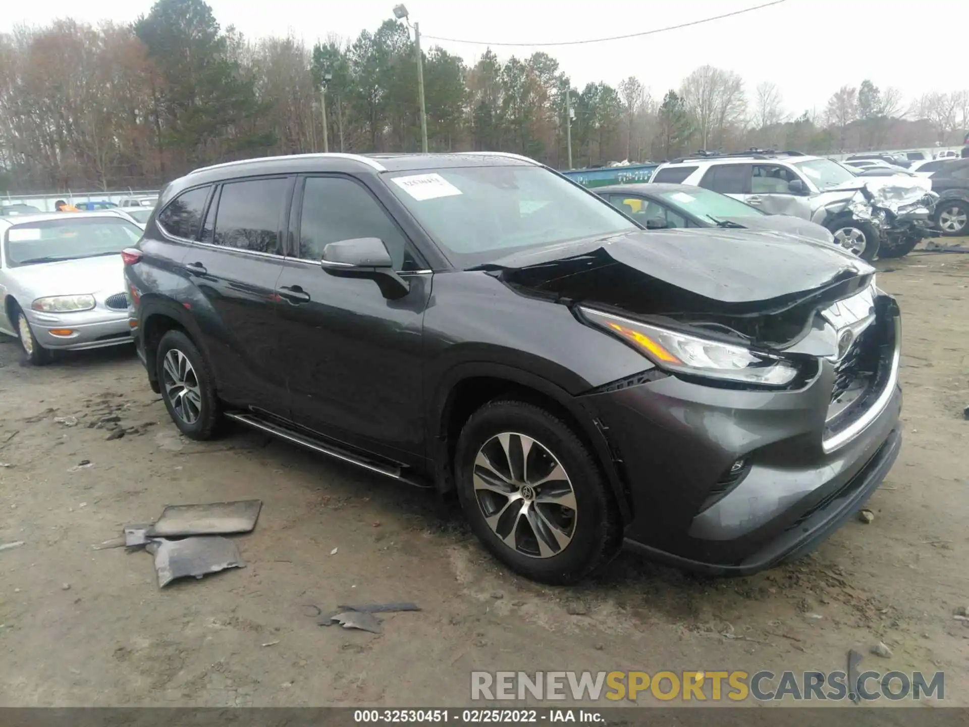 1 Photograph of a damaged car 5TDGZRBH5LS045979 TOYOTA HIGHLANDER 2020