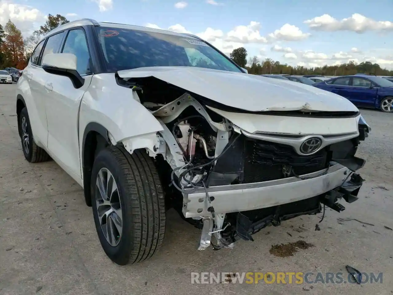 1 Photograph of a damaged car 5TDGZRBH5LS051006 TOYOTA HIGHLANDER 2020