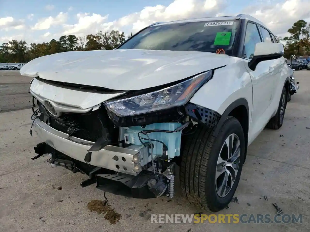 2 Photograph of a damaged car 5TDGZRBH5LS051006 TOYOTA HIGHLANDER 2020