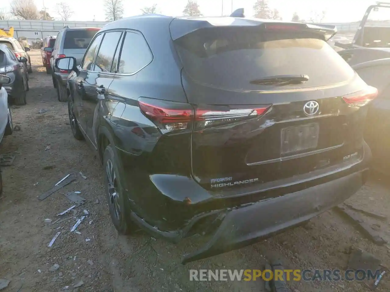 3 Photograph of a damaged car 5TDGZRBH5LS055346 TOYOTA HIGHLANDER 2020