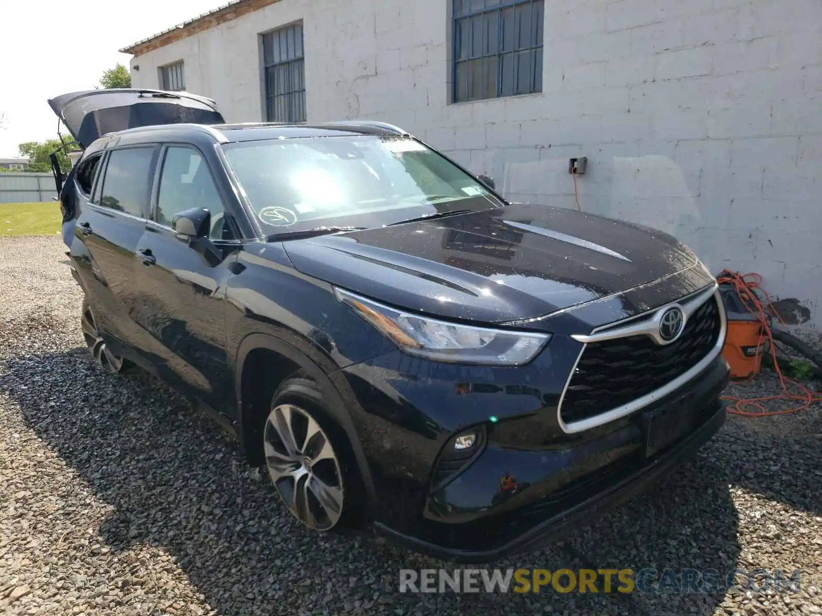 1 Photograph of a damaged car 5TDGZRBH5LS502189 TOYOTA HIGHLANDER 2020