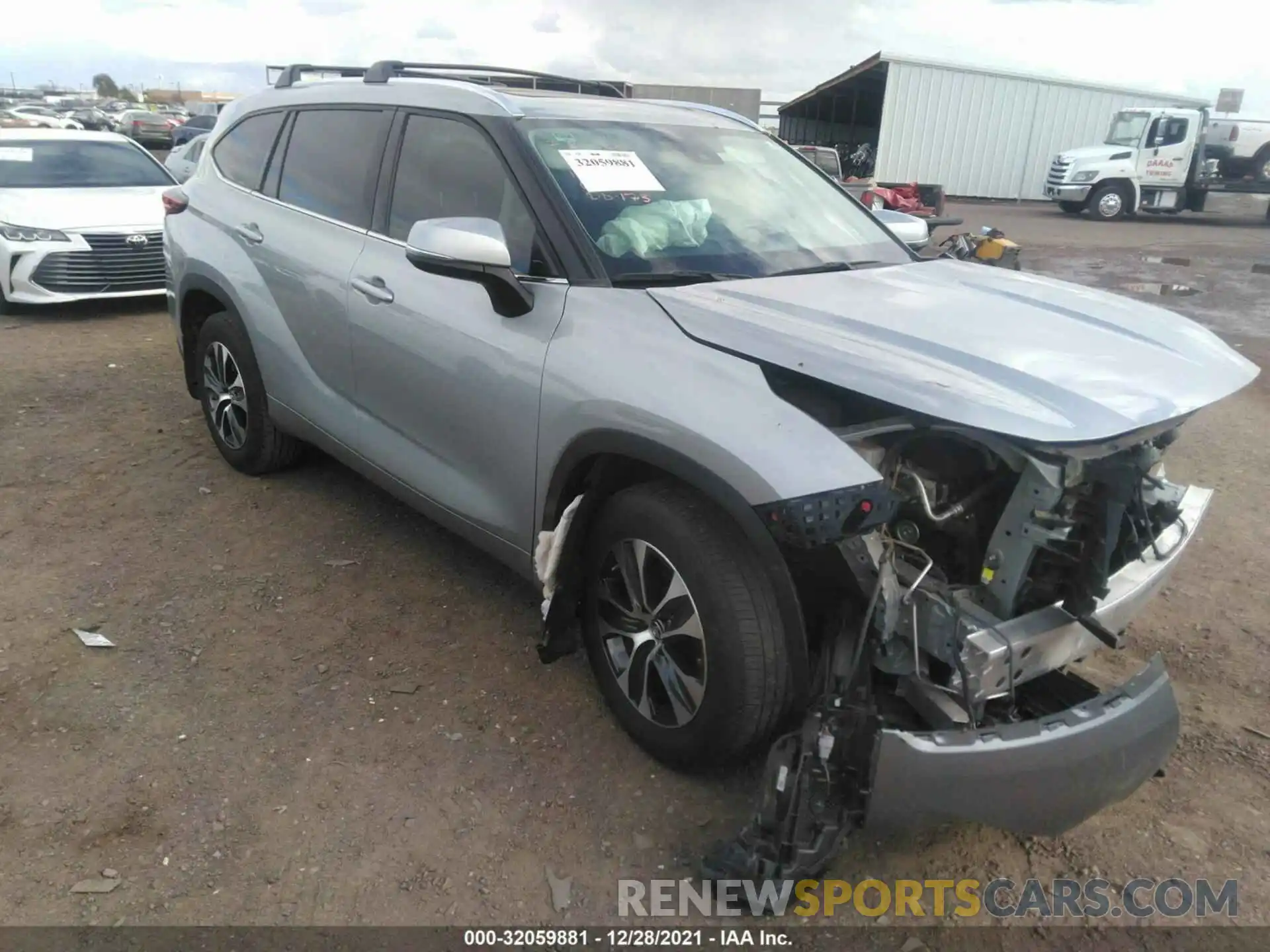 1 Photograph of a damaged car 5TDGZRBH5LS512446 TOYOTA HIGHLANDER 2020