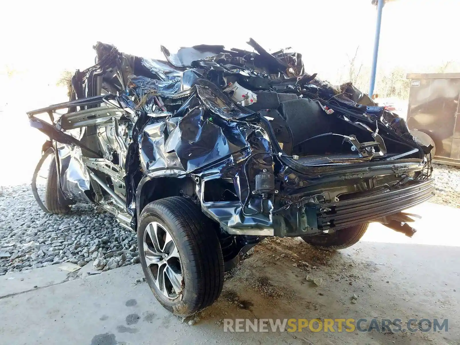 3 Photograph of a damaged car 5TDGZRBH6LS008584 TOYOTA HIGHLANDER 2020