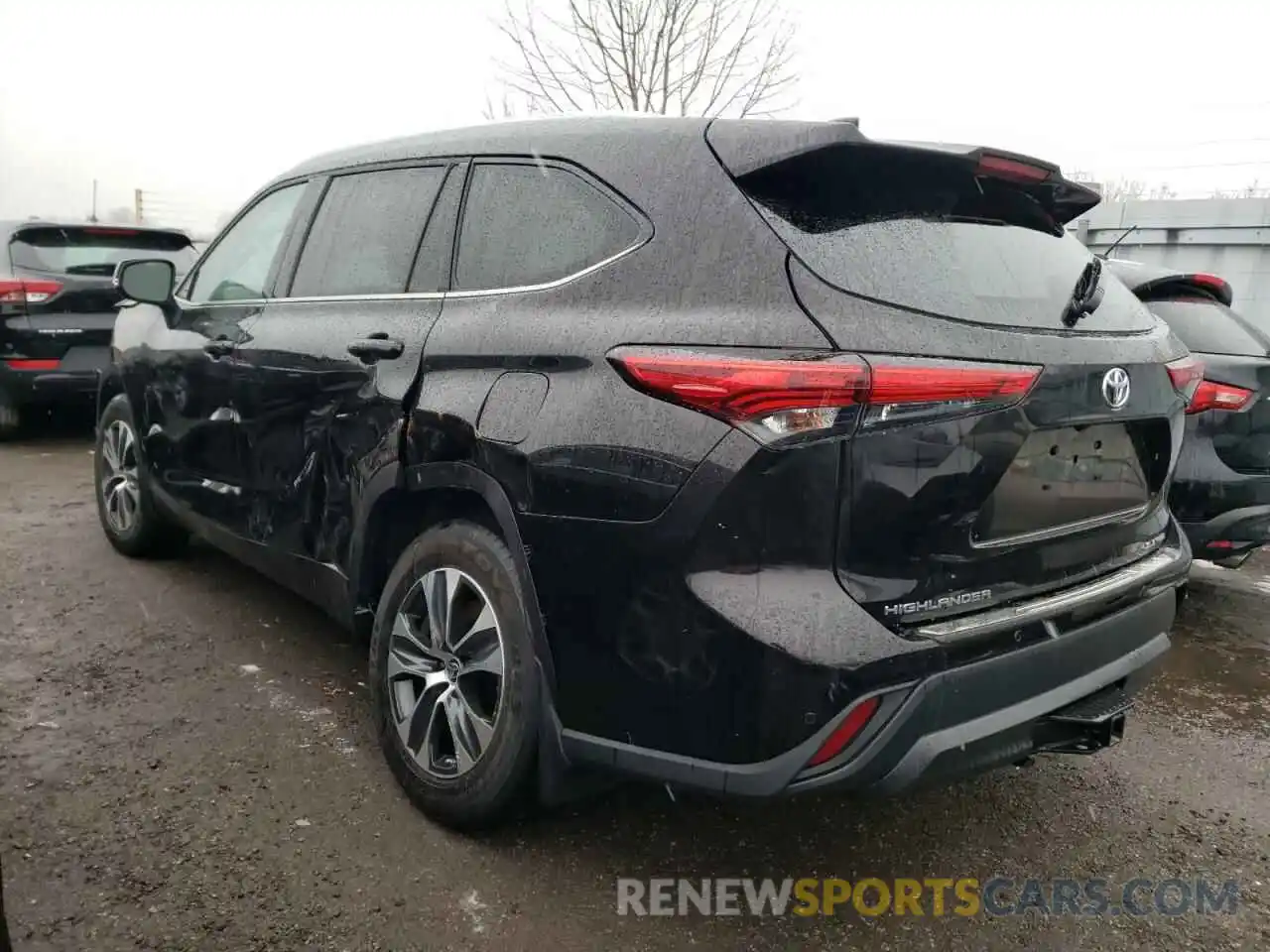 3 Photograph of a damaged car 5TDGZRBH6LS017026 TOYOTA HIGHLANDER 2020