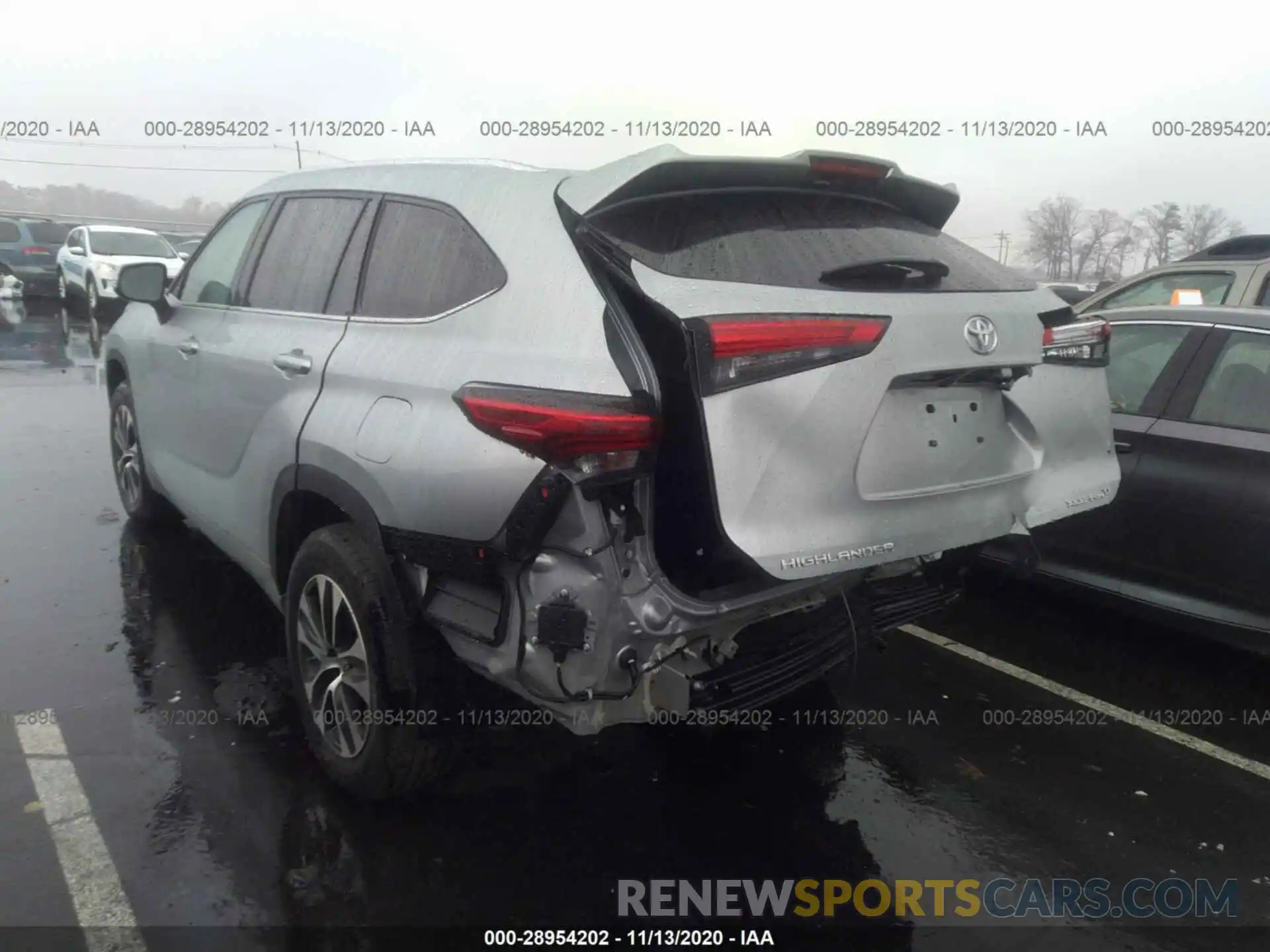 3 Photograph of a damaged car 5TDGZRBH6LS023764 TOYOTA HIGHLANDER 2020