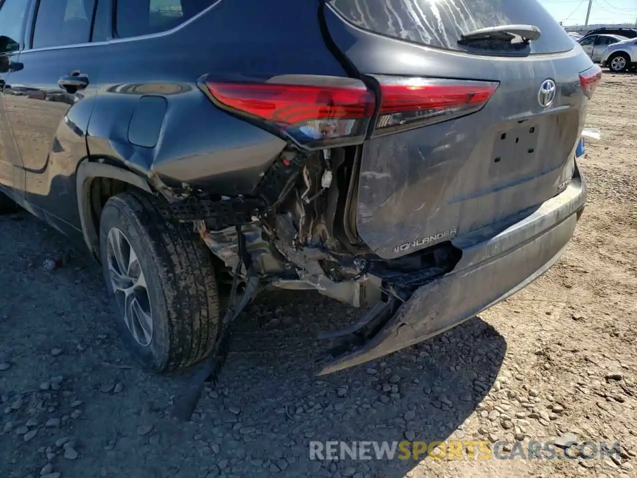 9 Photograph of a damaged car 5TDGZRBH6LS509023 TOYOTA HIGHLANDER 2020