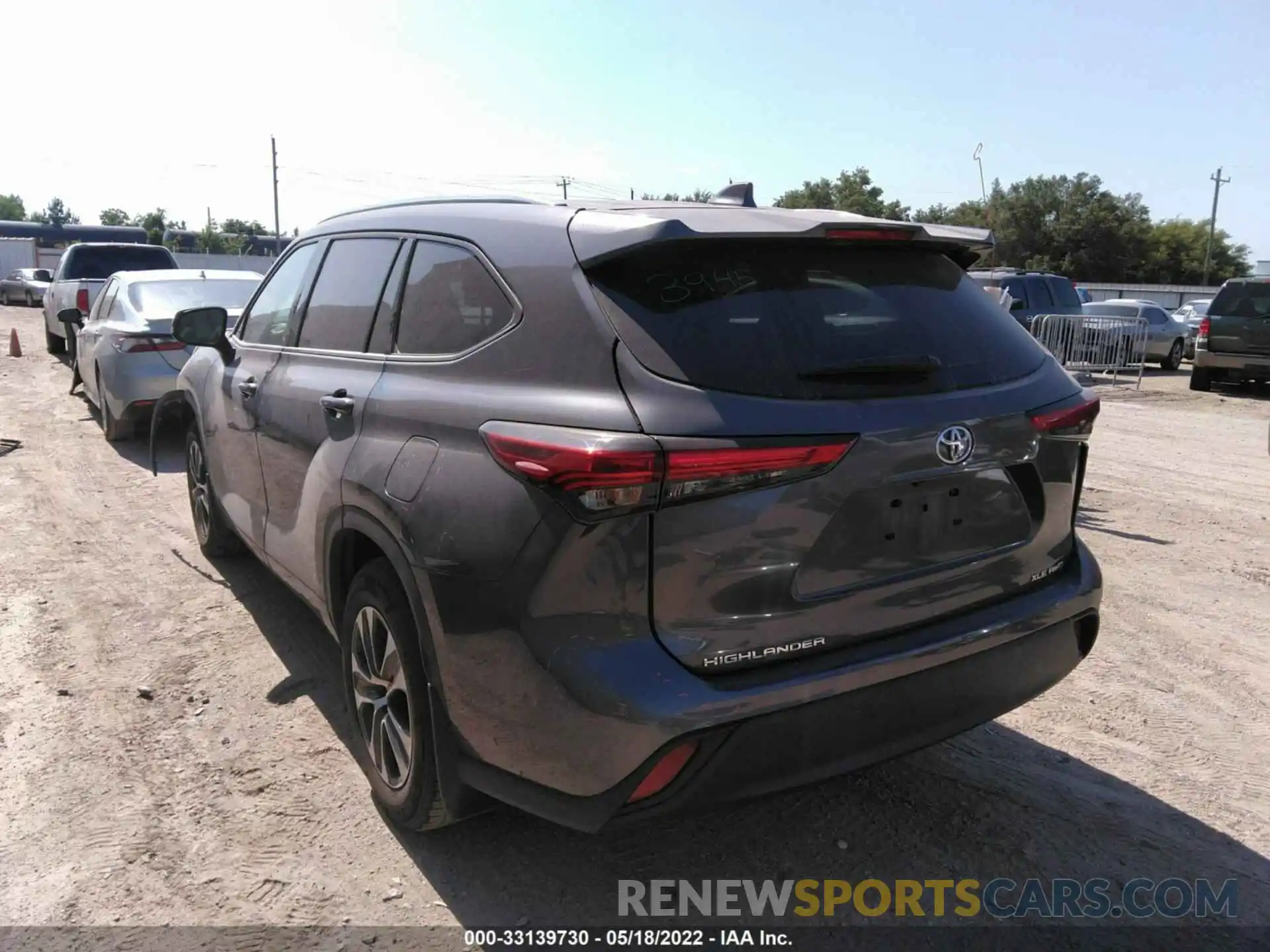 3 Photograph of a damaged car 5TDGZRBH6LS509250 TOYOTA HIGHLANDER 2020