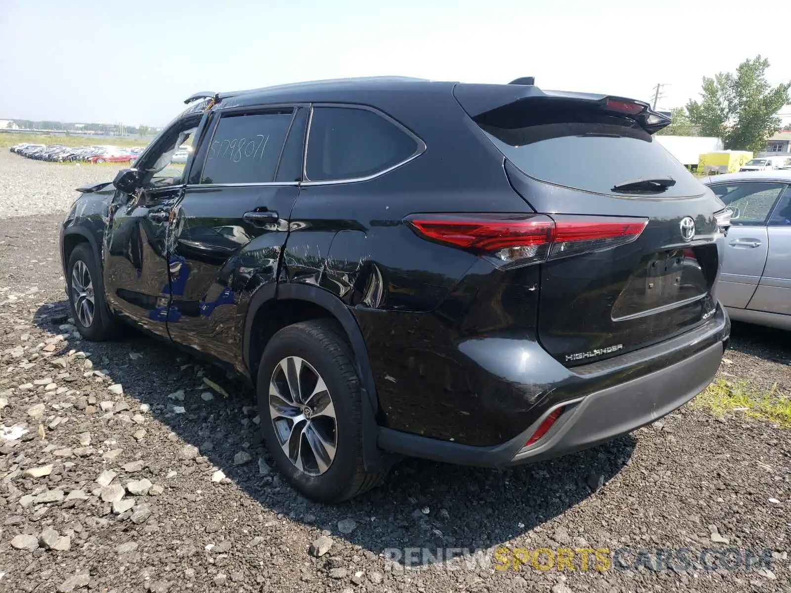 3 Photograph of a damaged car 5TDGZRBH6LS509491 TOYOTA HIGHLANDER 2020