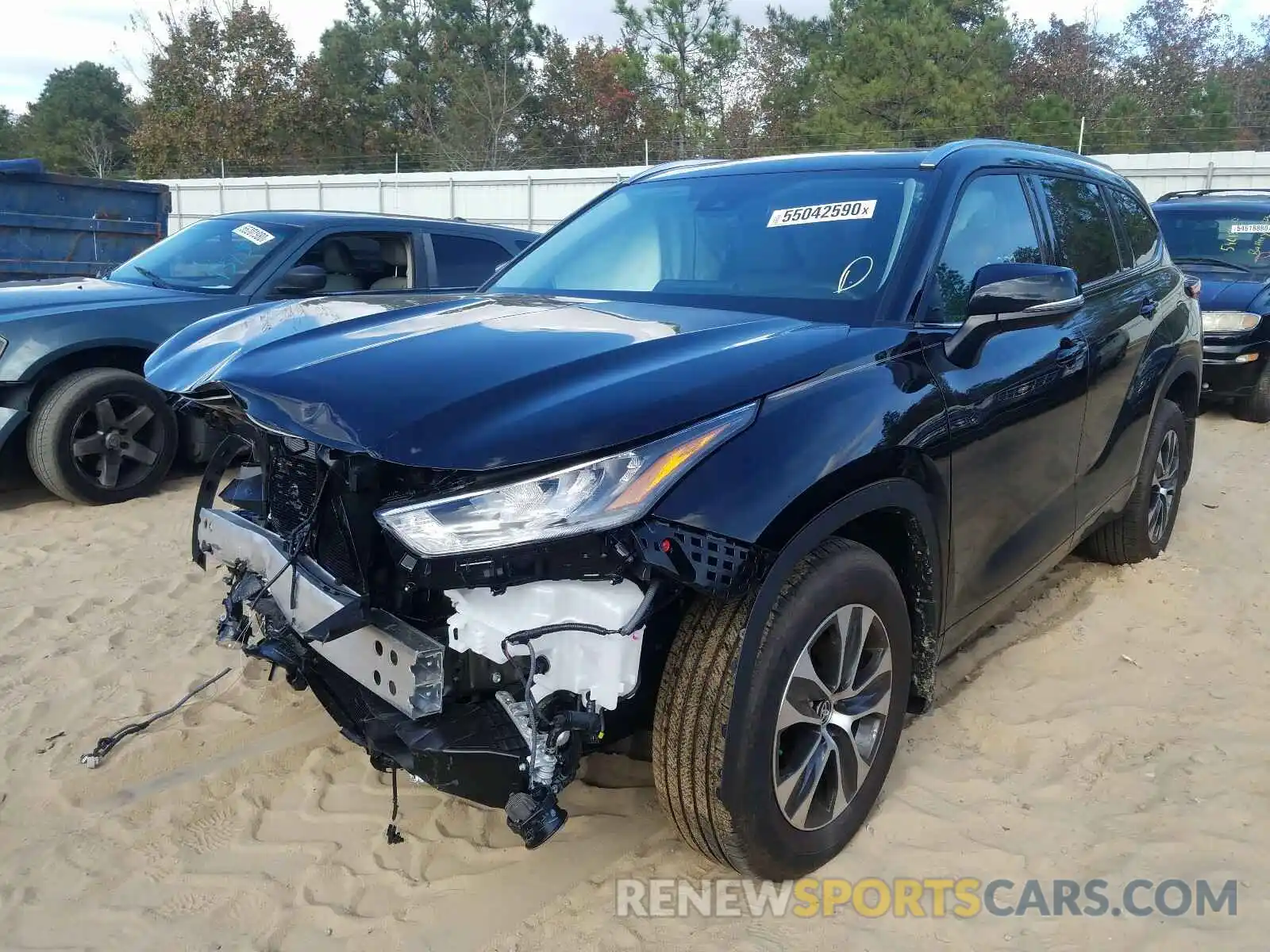 2 Photograph of a damaged car 5TDGZRBH6LS521365 TOYOTA HIGHLANDER 2020