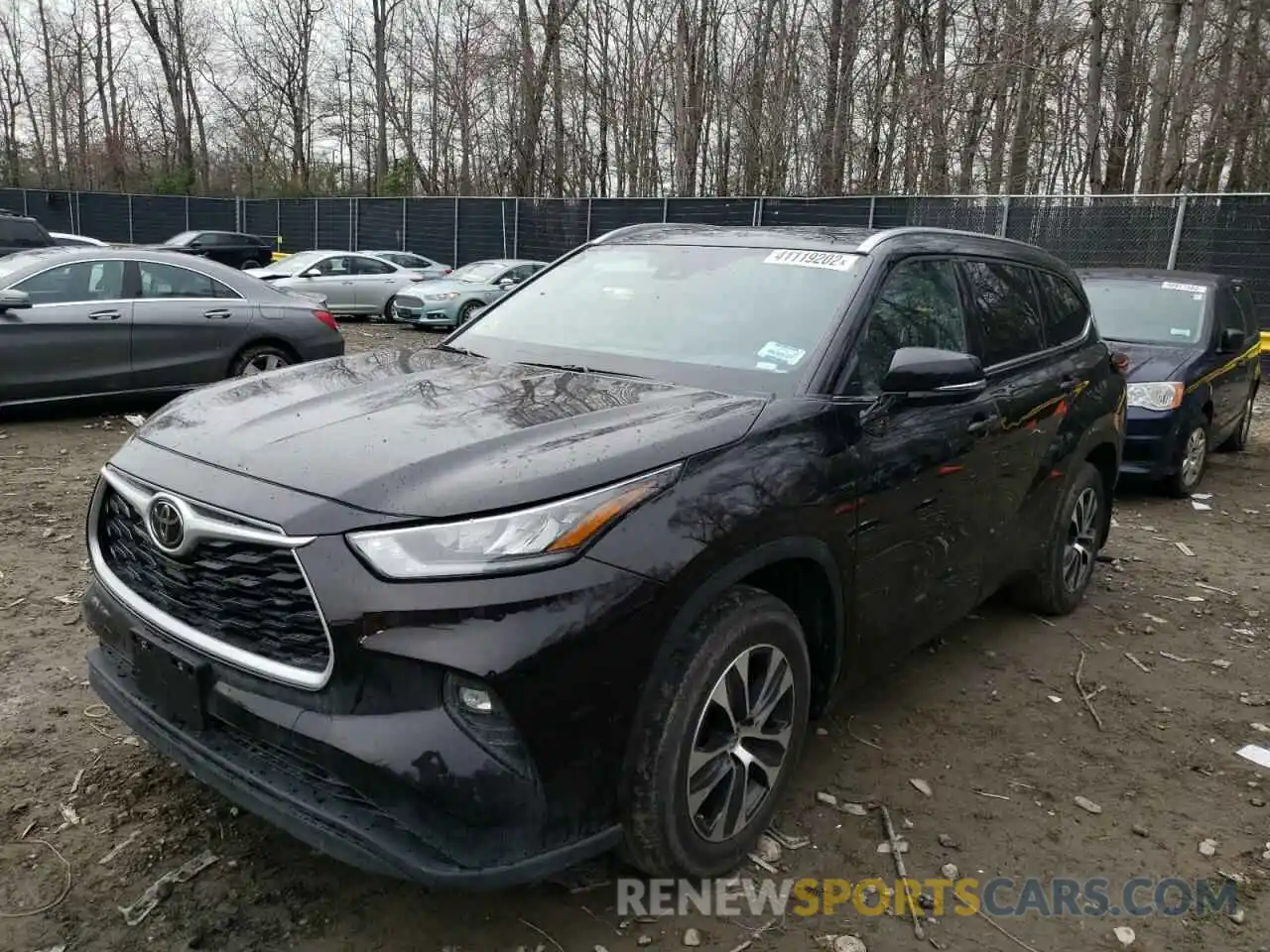 2 Photograph of a damaged car 5TDGZRBH7LS012949 TOYOTA HIGHLANDER 2020