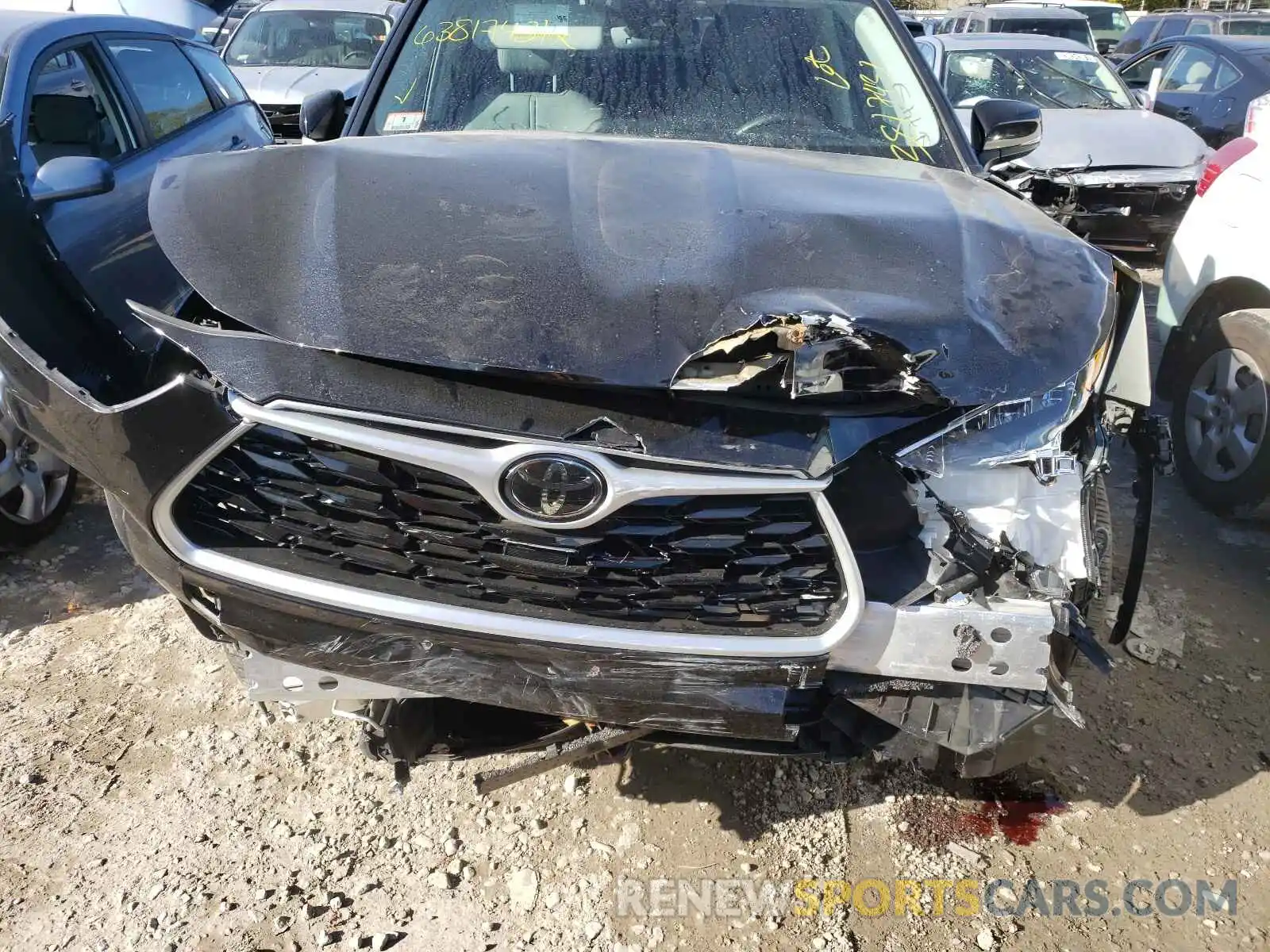 9 Photograph of a damaged car 5TDGZRBH7LS031260 TOYOTA HIGHLANDER 2020