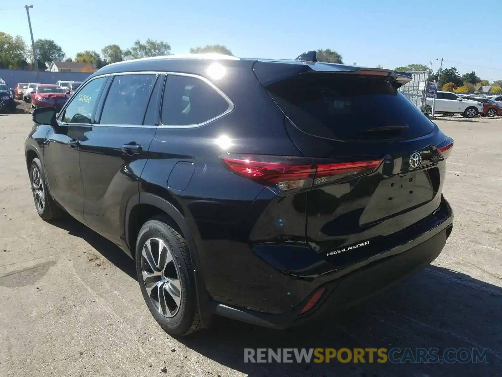 3 Photograph of a damaged car 5TDGZRBH7LS504610 TOYOTA HIGHLANDER 2020