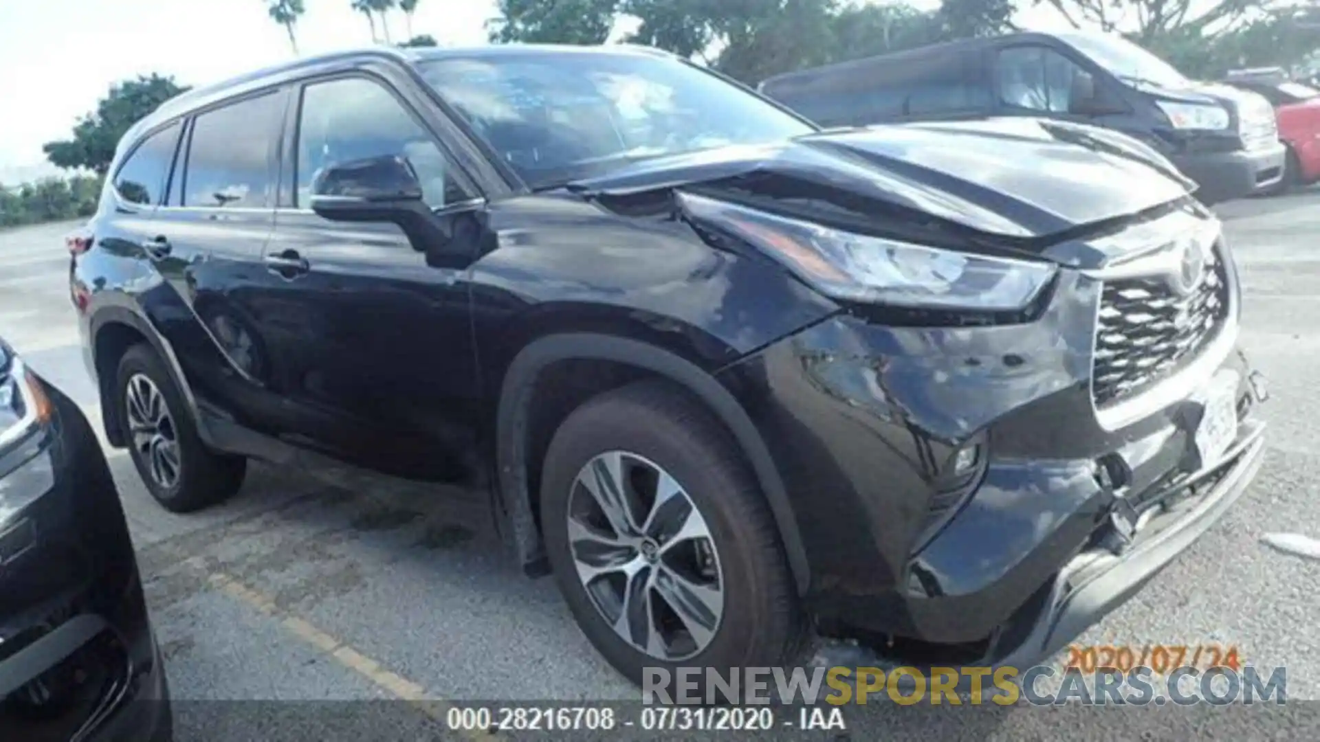 2 Photograph of a damaged car 5TDGZRBH7LS505479 TOYOTA HIGHLANDER 2020