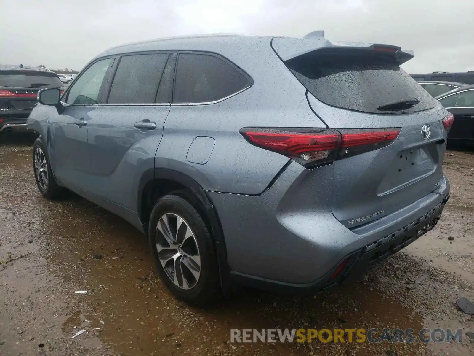 3 Photograph of a damaged car 5TDGZRBH8LS006562 TOYOTA HIGHLANDER 2020