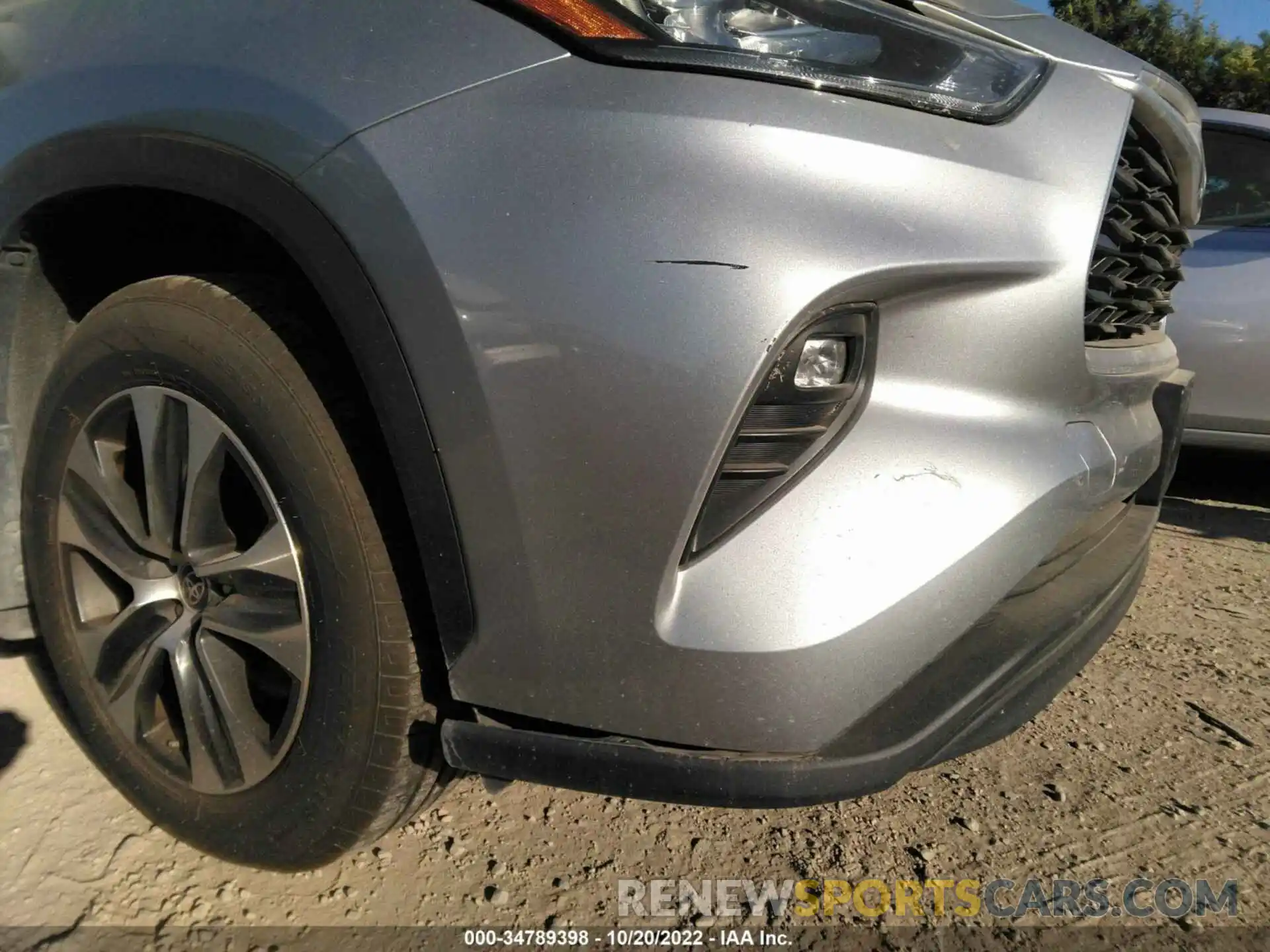 6 Photograph of a damaged car 5TDGZRBH8LS016654 TOYOTA HIGHLANDER 2020