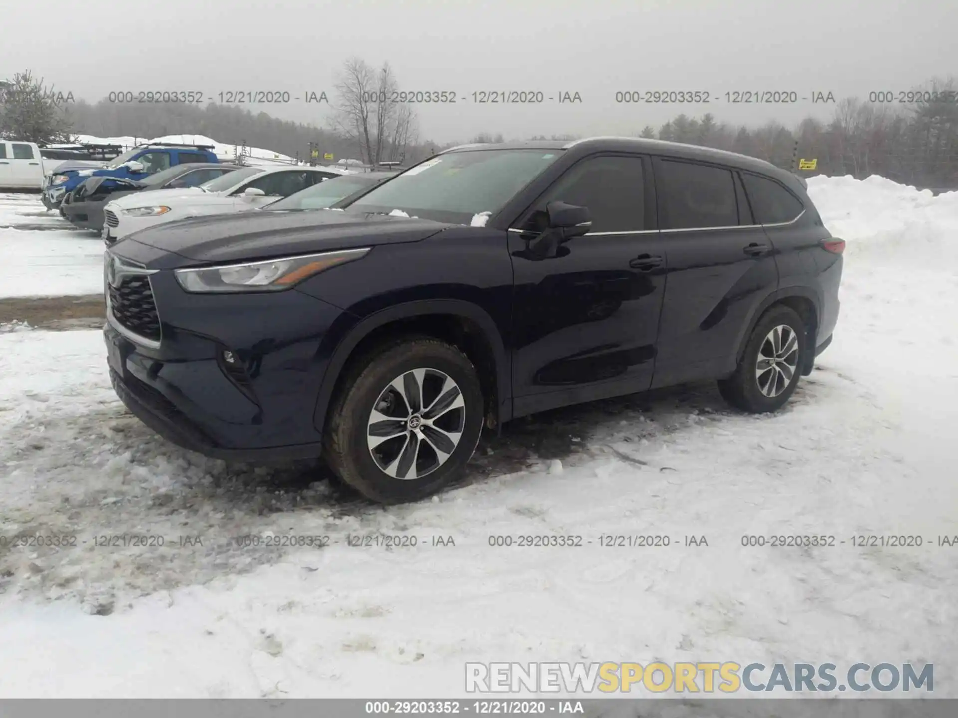 2 Photograph of a damaged car 5TDGZRBH8LS019036 TOYOTA HIGHLANDER 2020