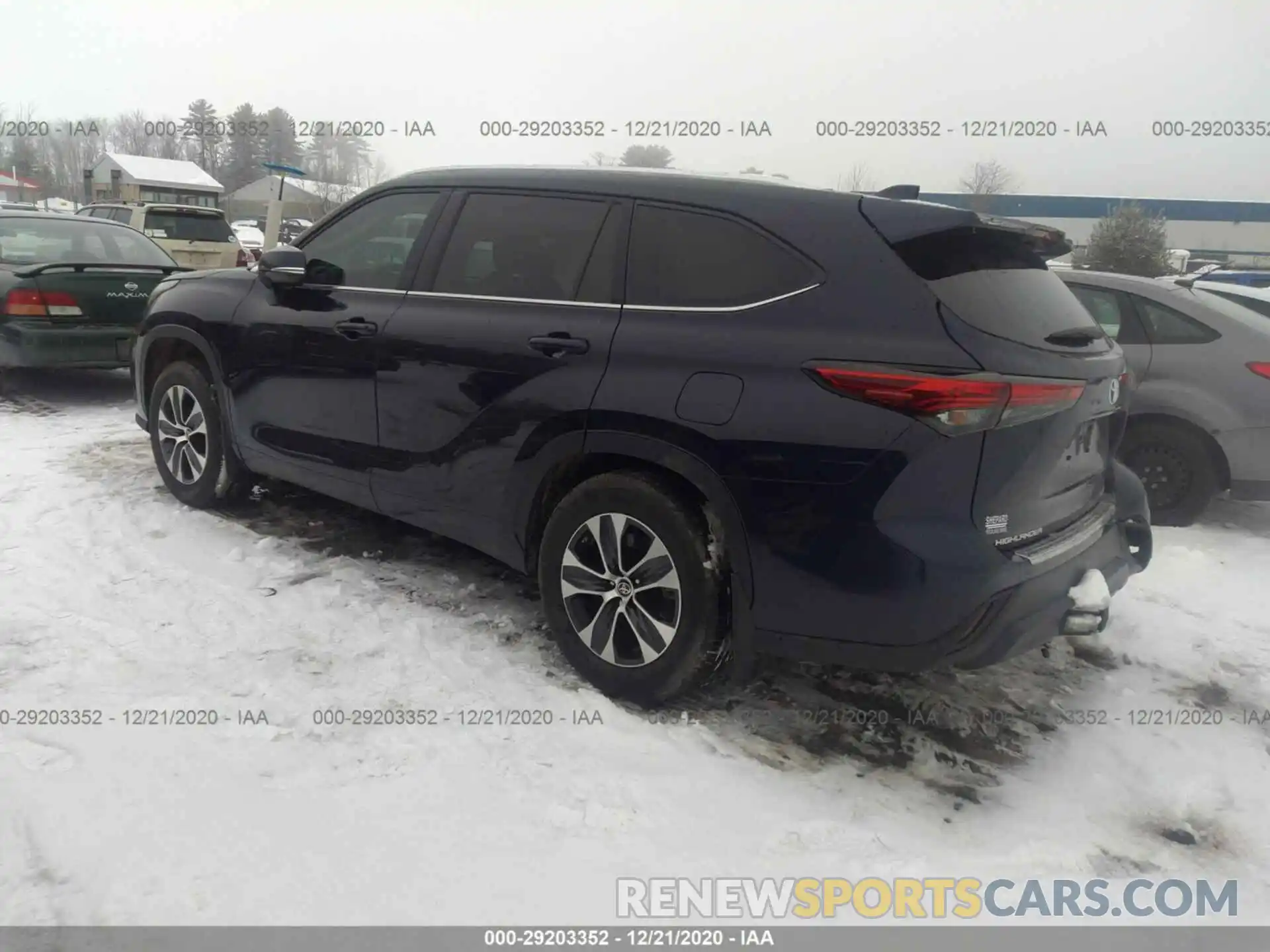 3 Photograph of a damaged car 5TDGZRBH8LS019036 TOYOTA HIGHLANDER 2020