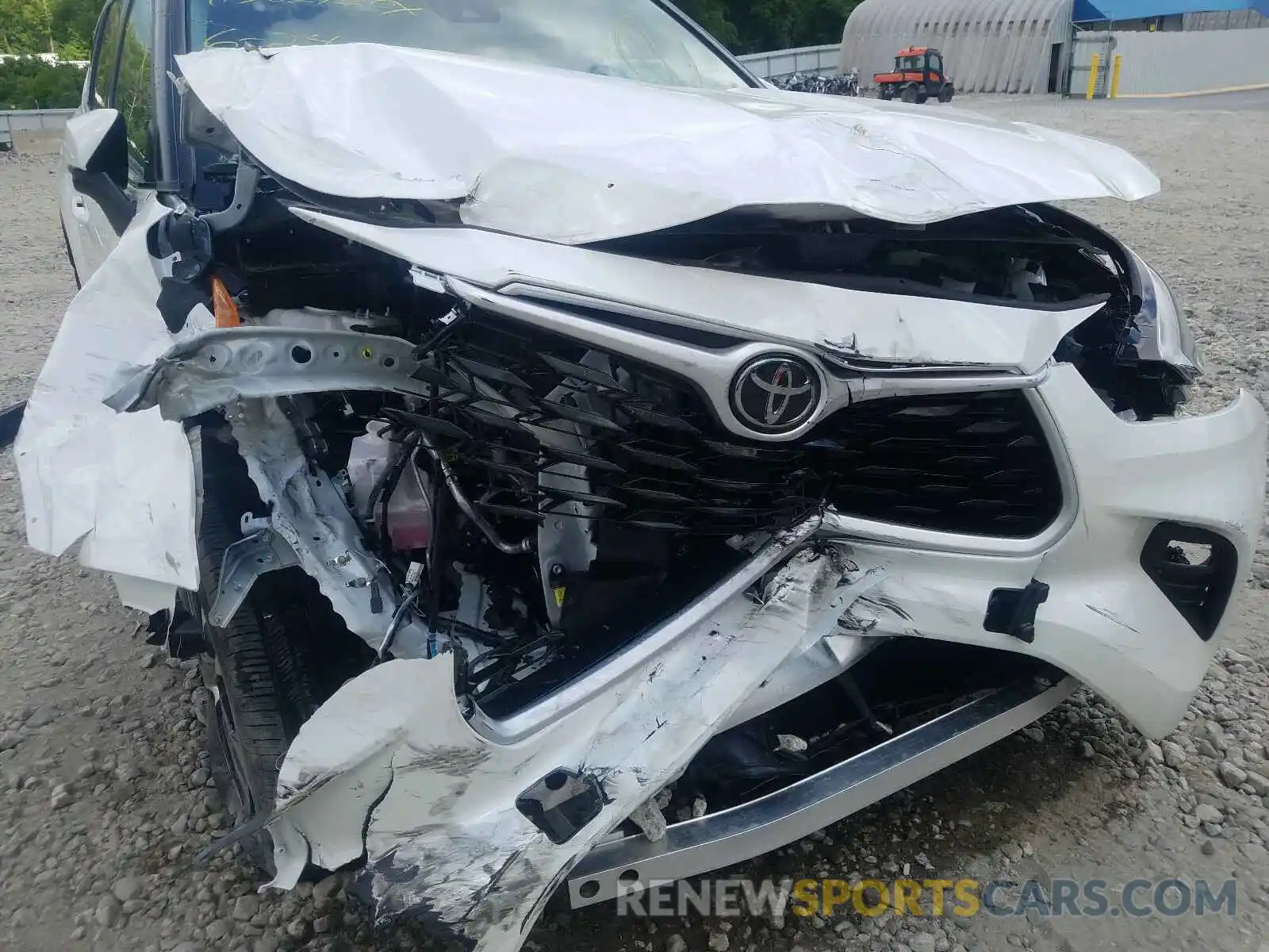 9 Photograph of a damaged car 5TDGZRBH8LS021126 TOYOTA HIGHLANDER 2020