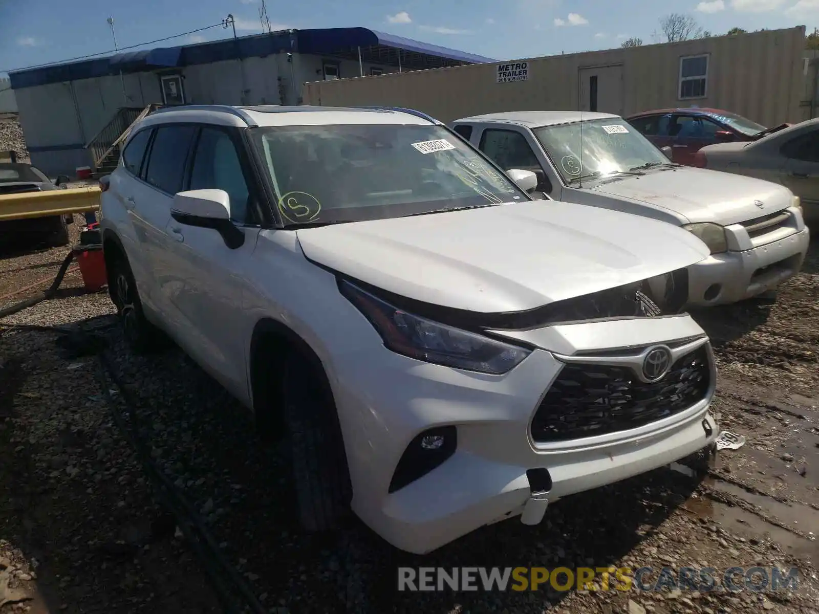 1 Photograph of a damaged car 5TDGZRBH8LS052201 TOYOTA HIGHLANDER 2020